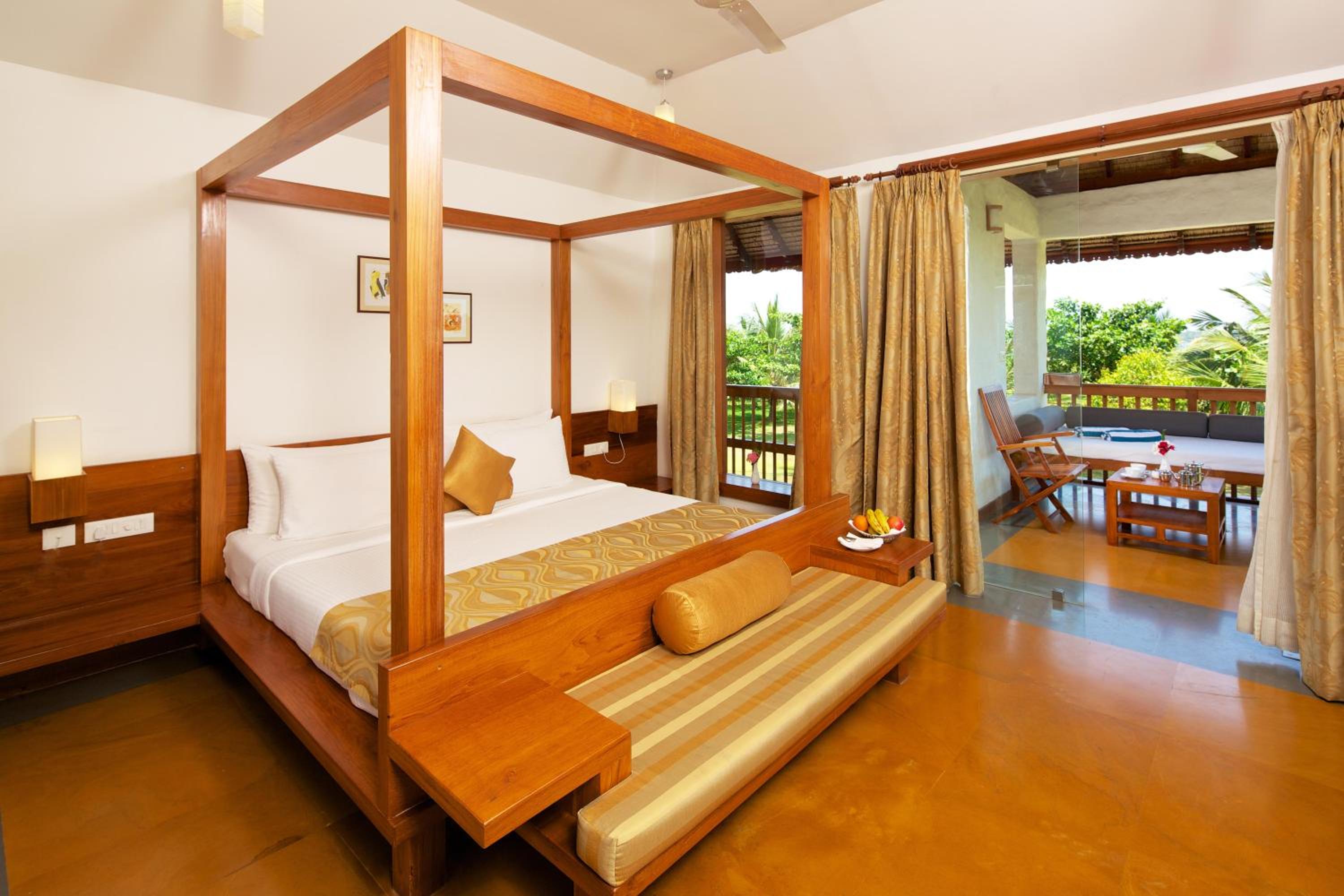 Standard Double or Twin Room photo 1