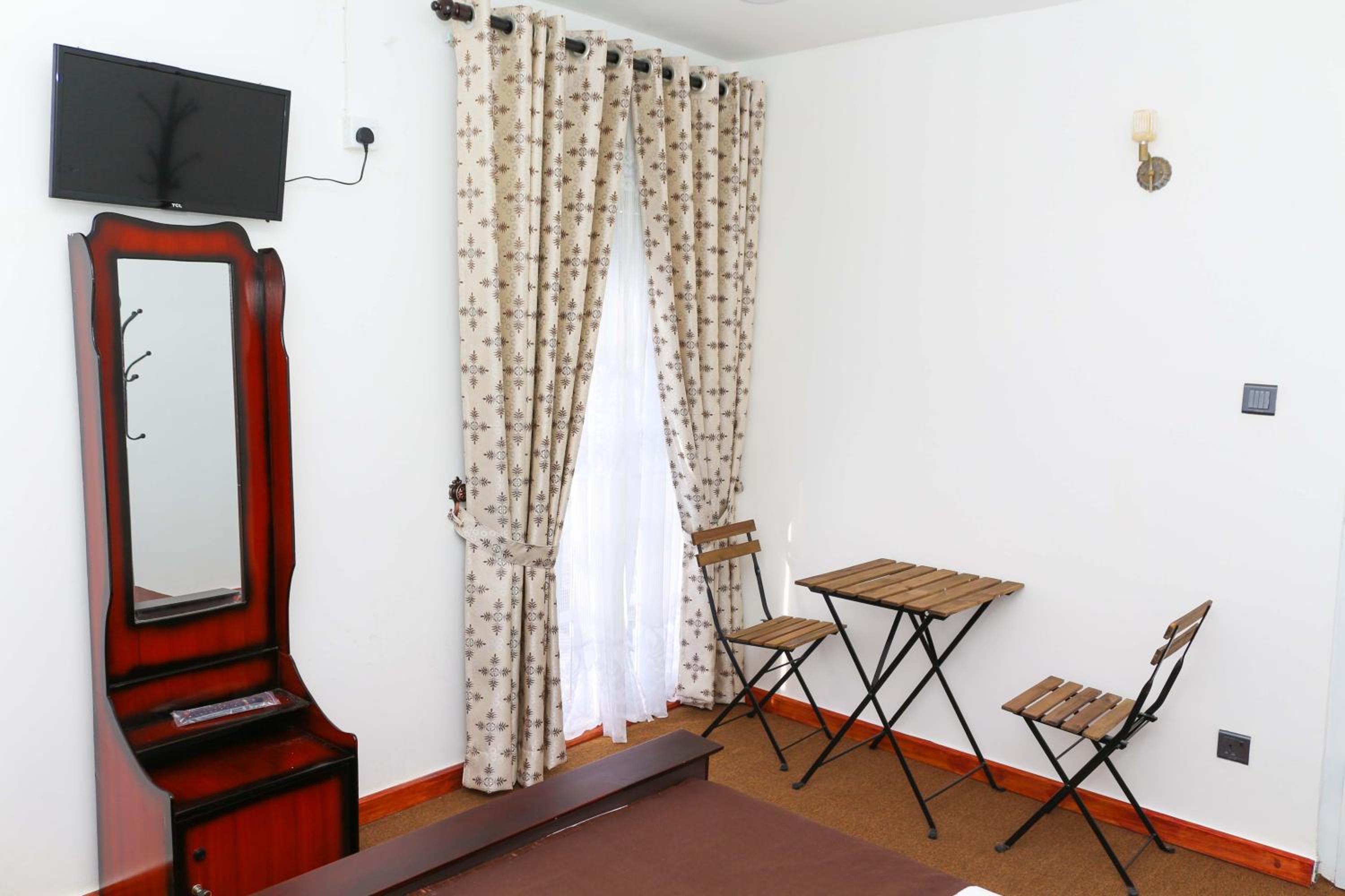 Twin Room with Lake View
