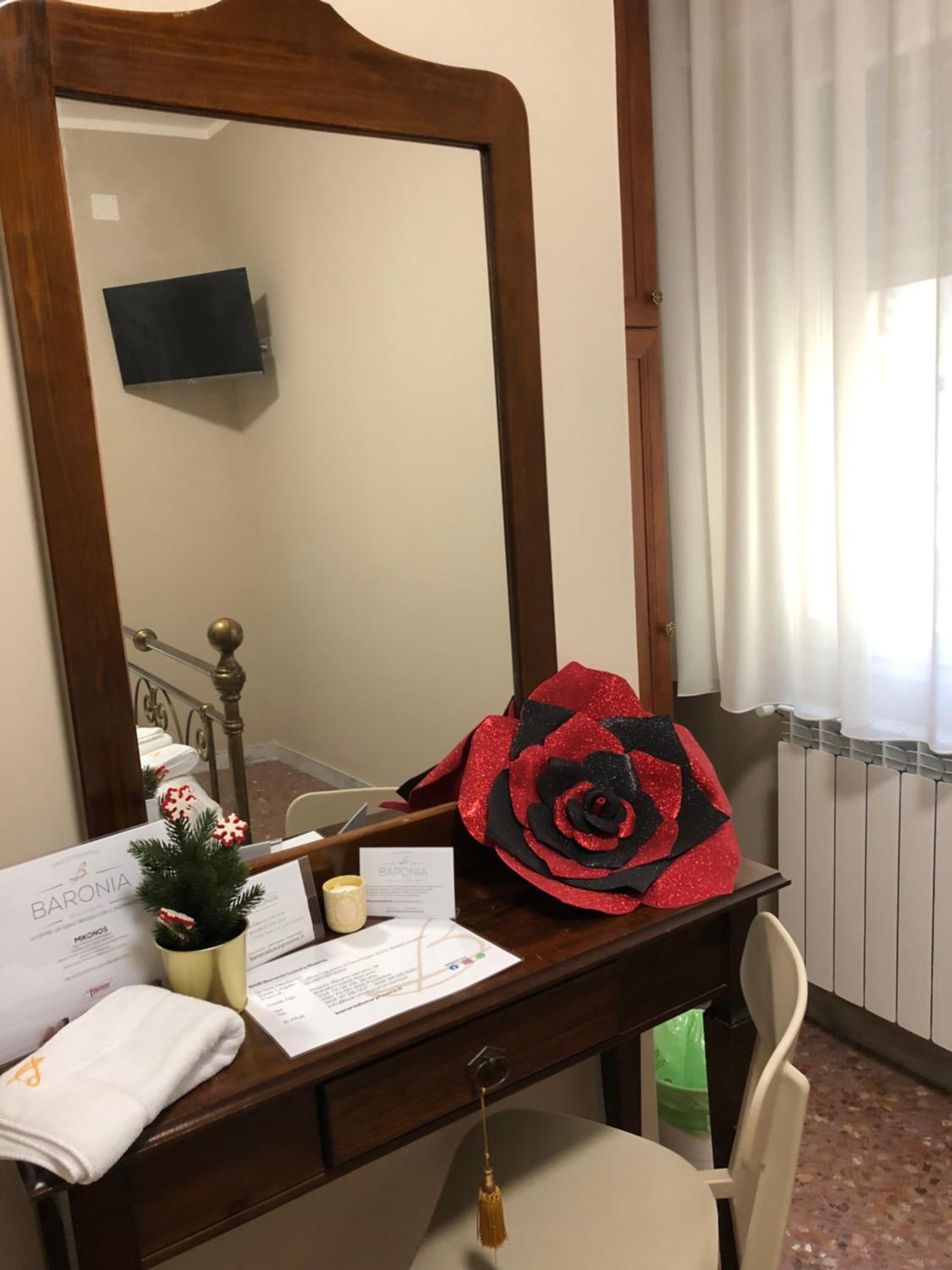 Double Room with Private Bathroom photo 1