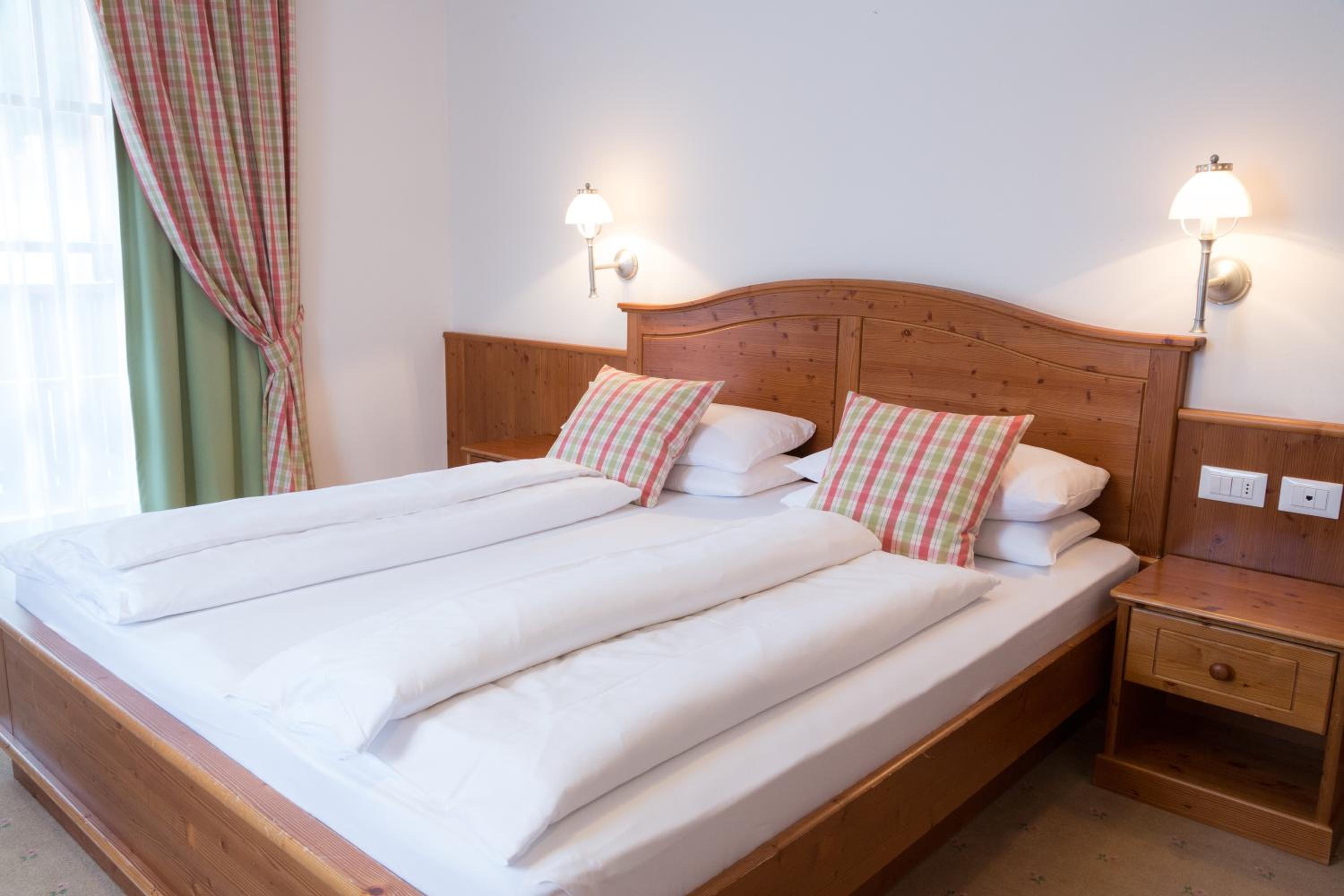 Comfort Double or Twin Room - Photo 1
