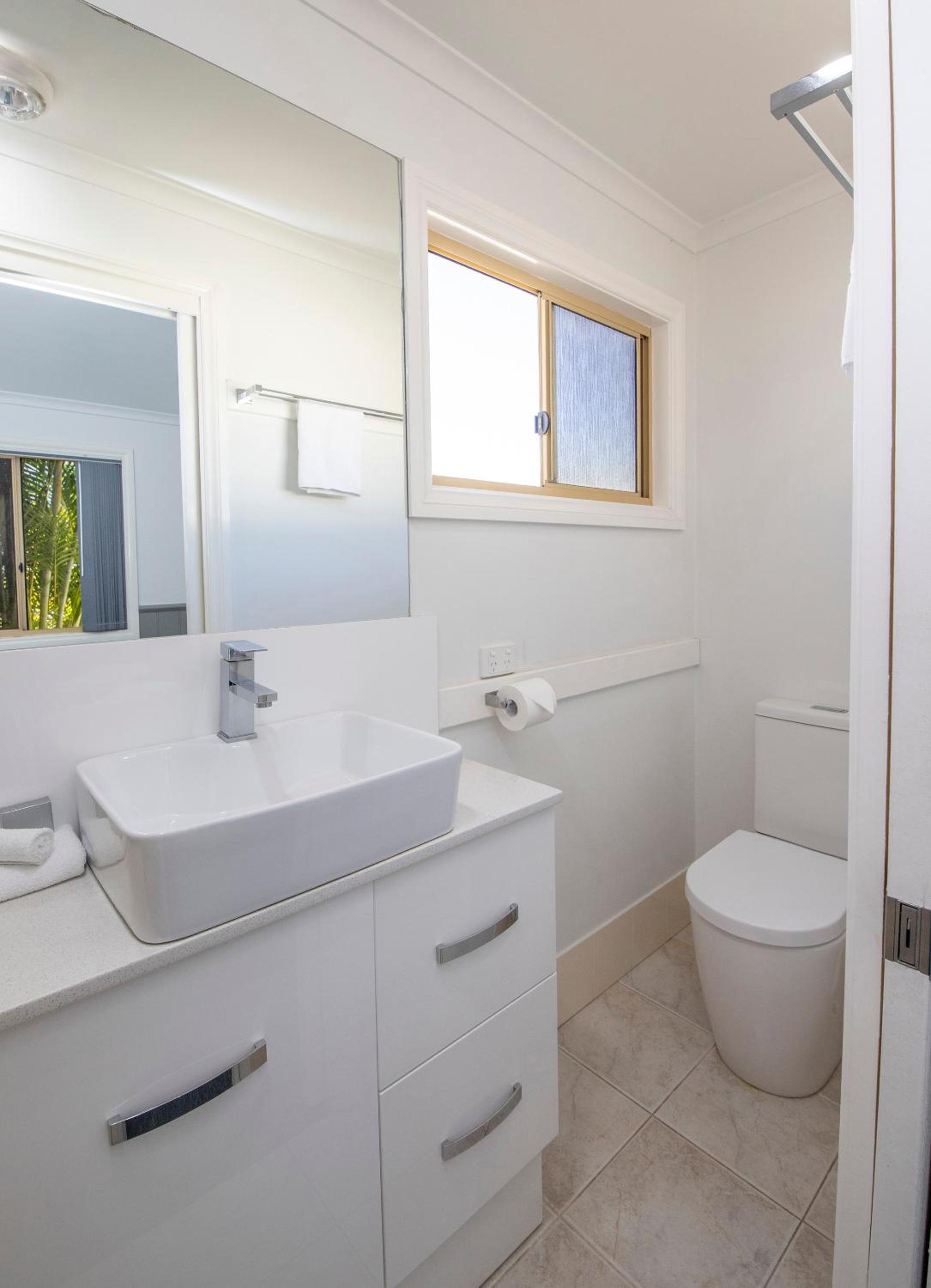 1 Bedroom Cabin photo 3