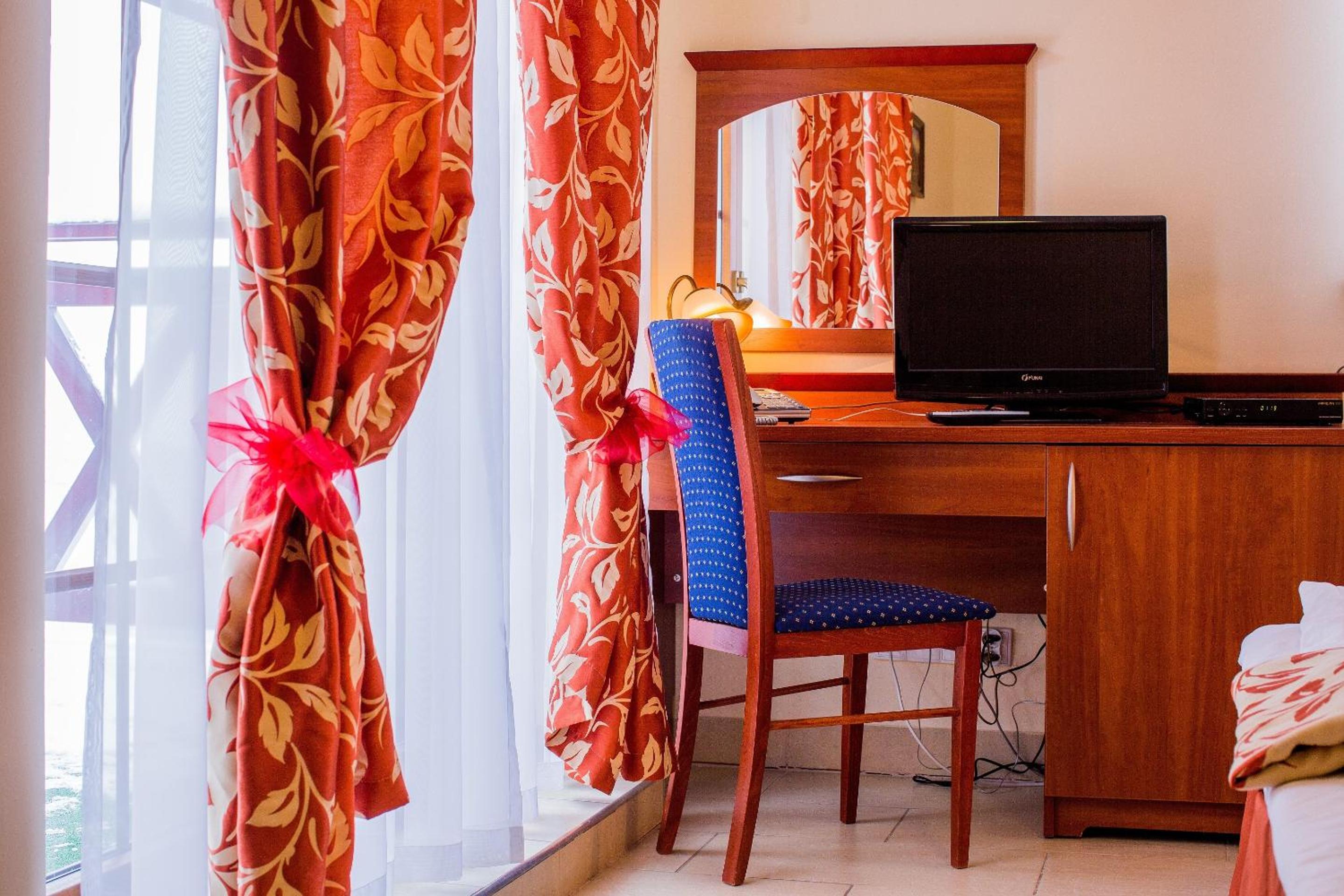 Triple Room with Balcony photo 1