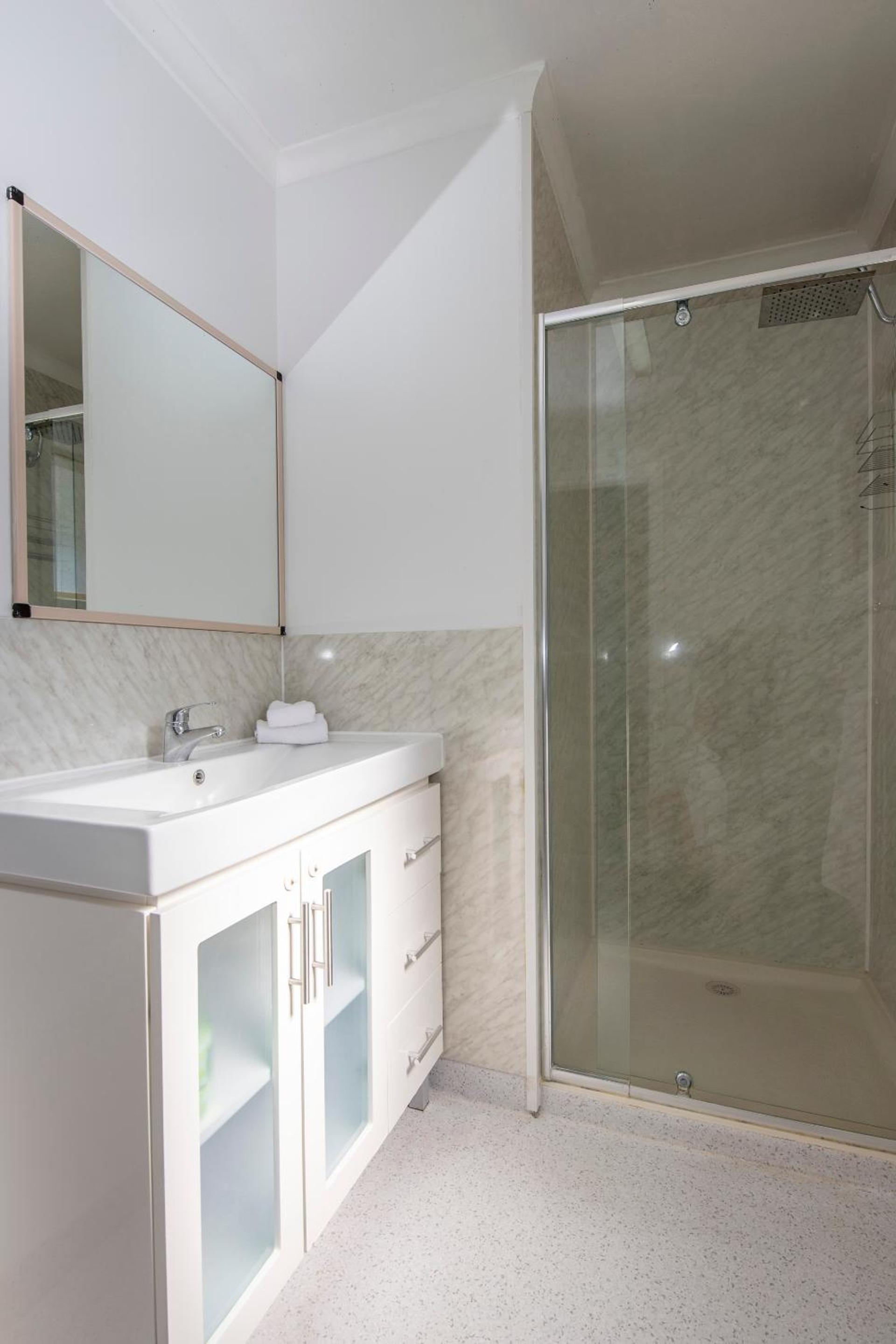 2 Bedroom Standard photo 2