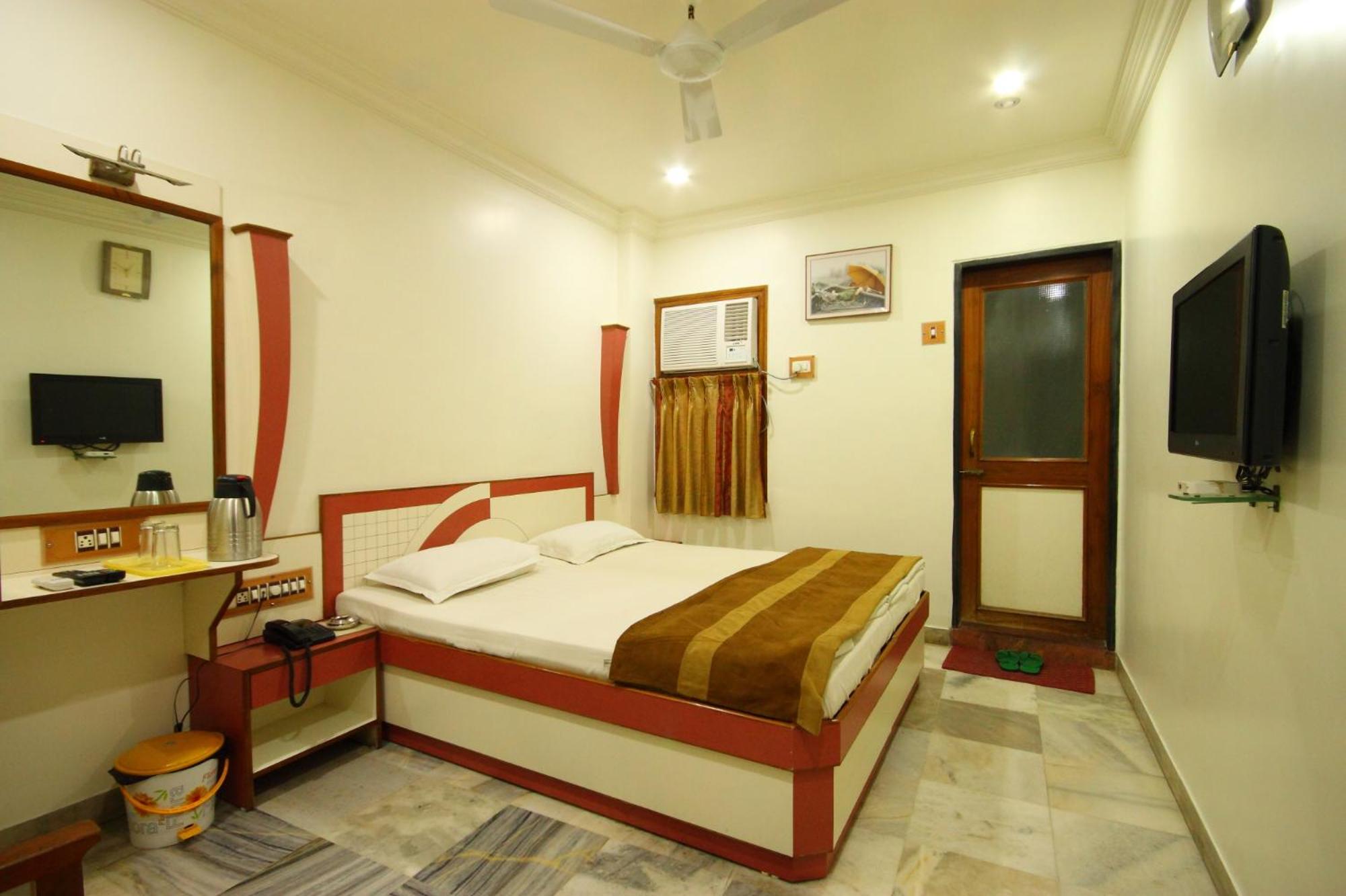 Standard Room photo 3
