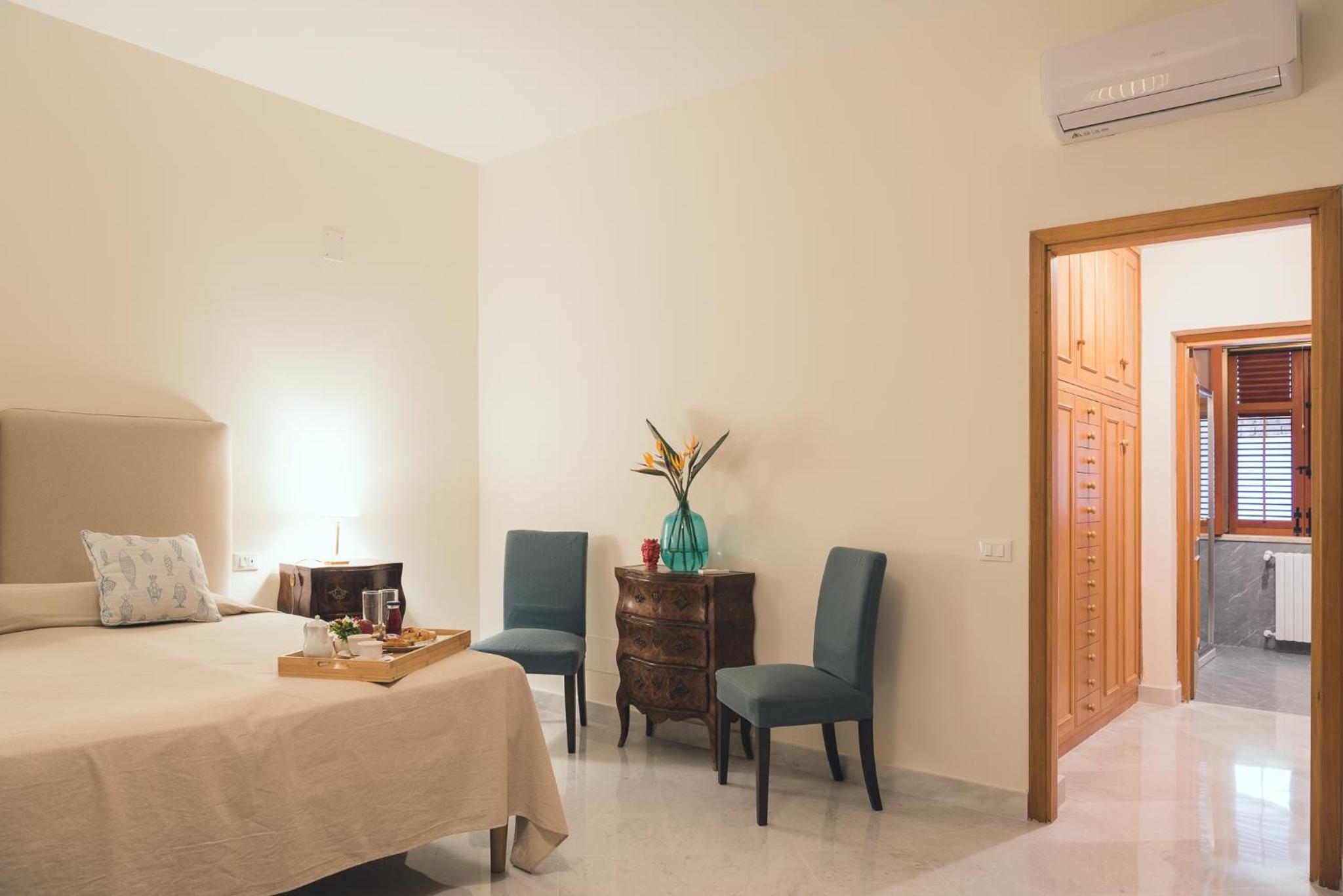 Standard Double Room - Photo 3