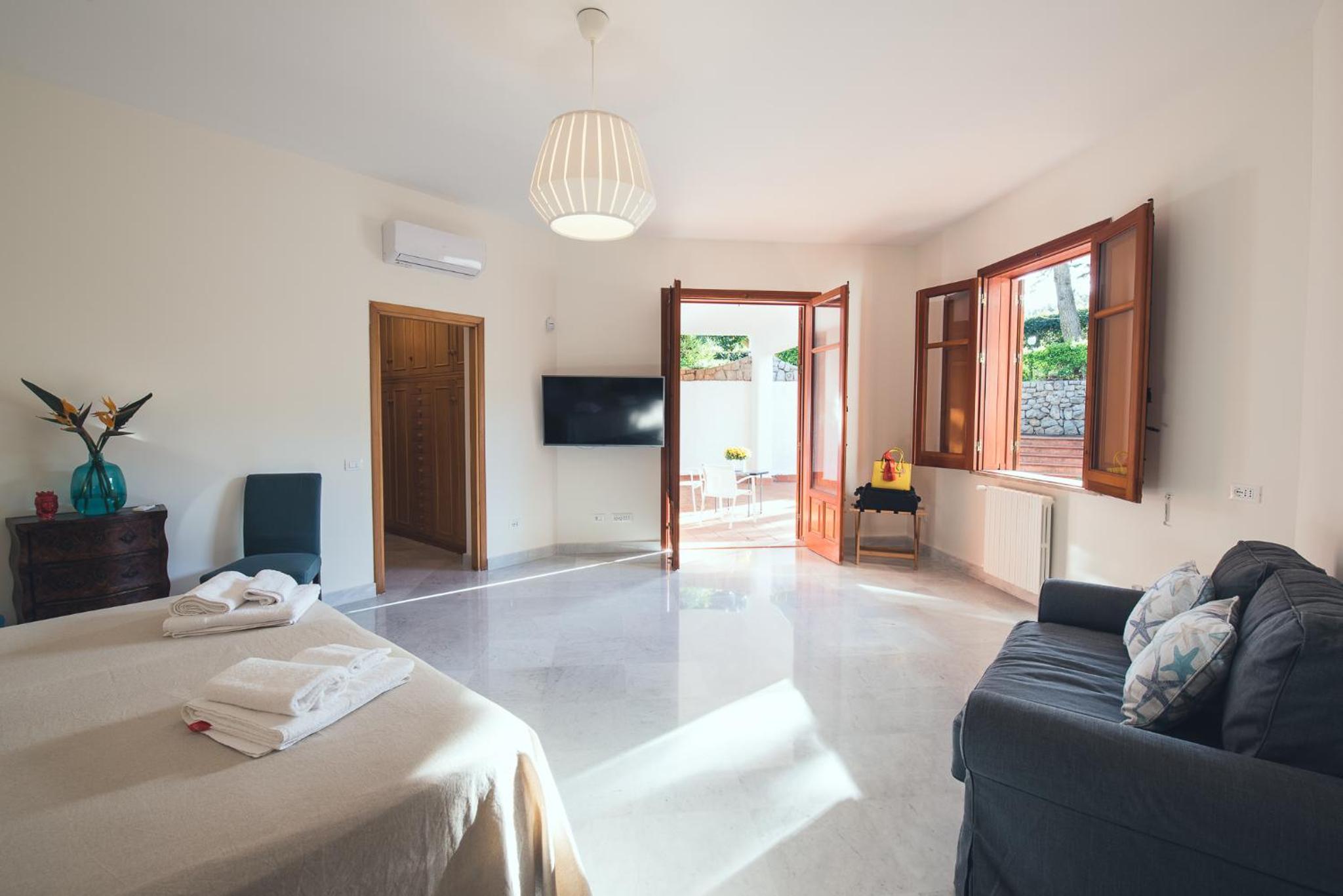 Standard Double Room - Photo 1