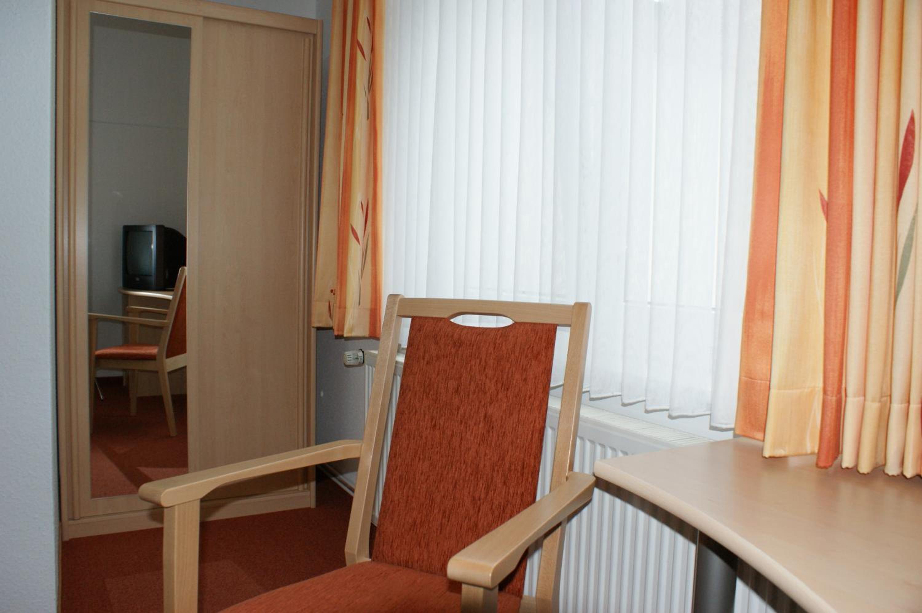 Single Room photo 3