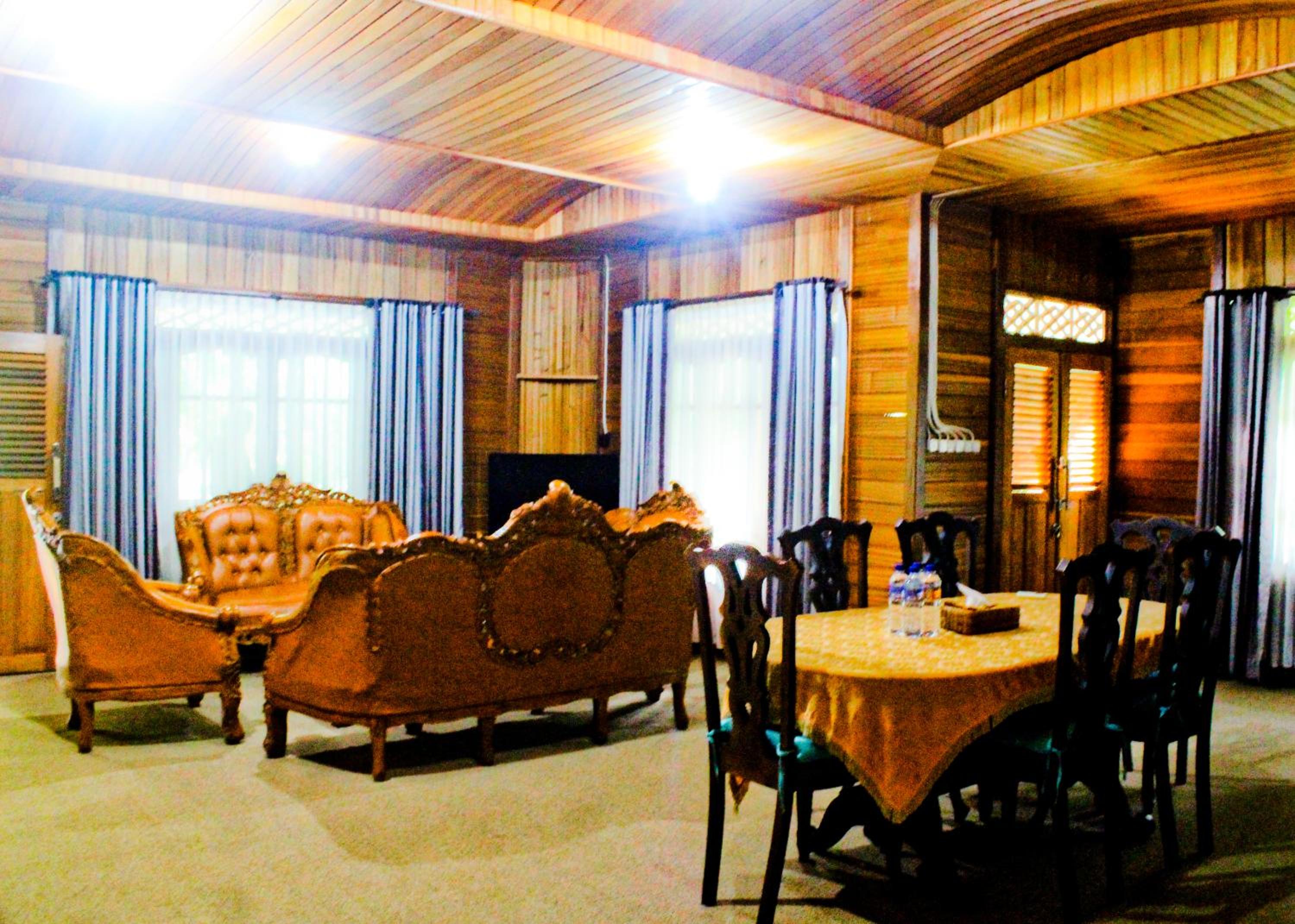 Family Bungalow photo 1