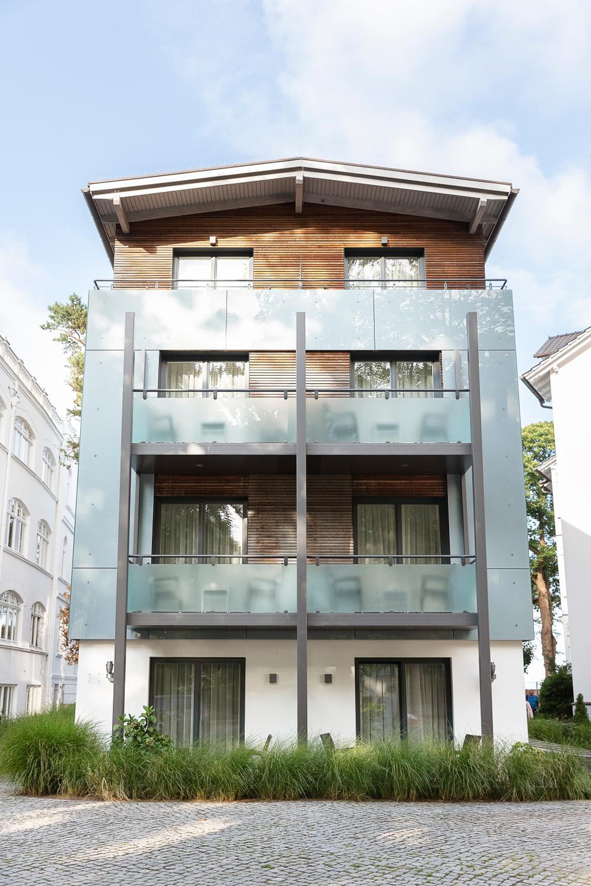 Deluxe Double Room with Balcony or Terrace photo 3