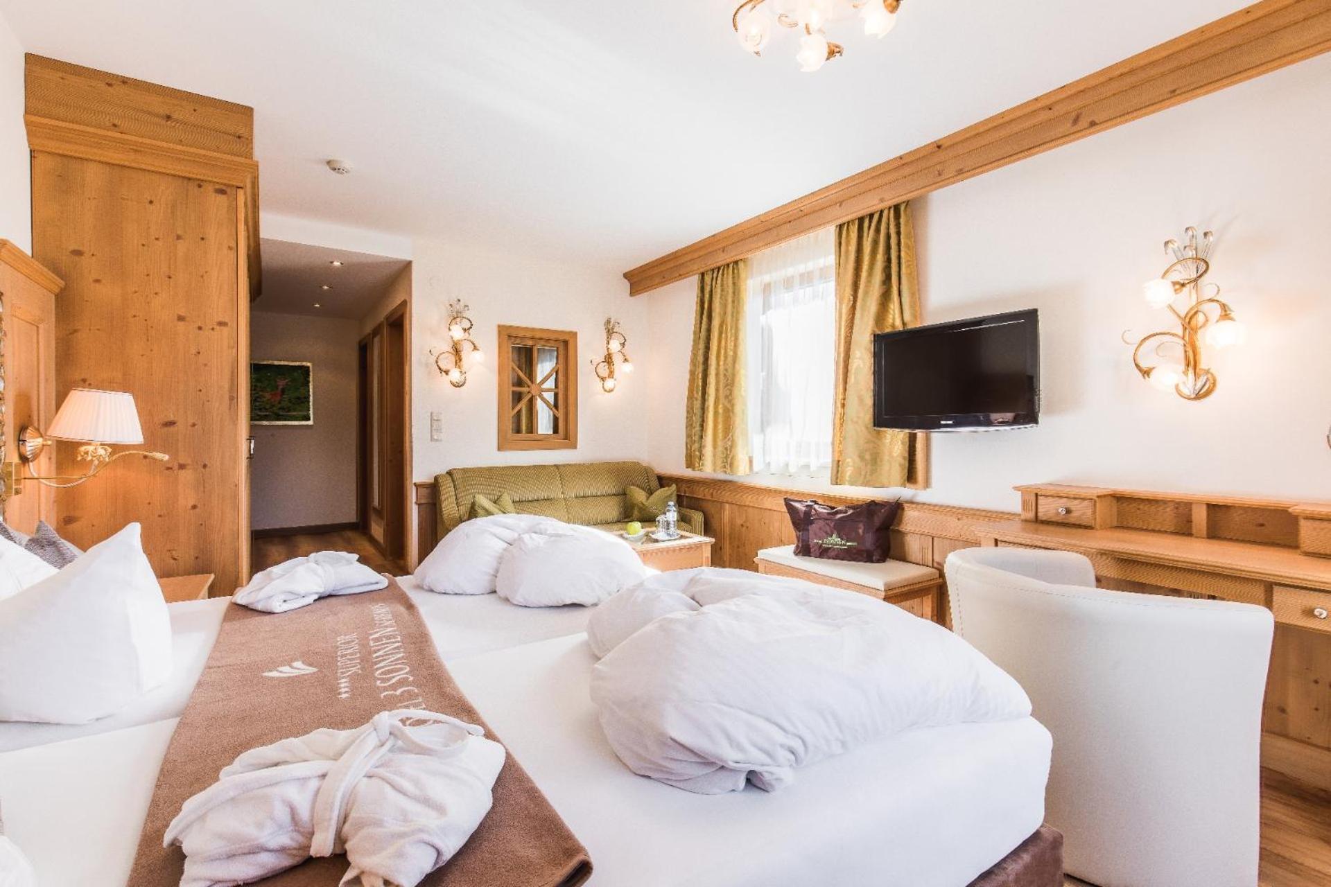 Double Room - Photo 2
