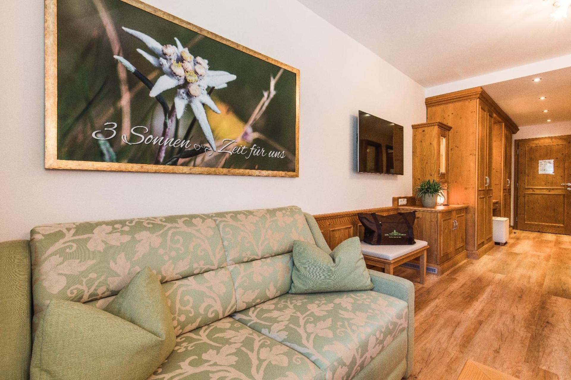 Deluxe Double Room - Photo 2