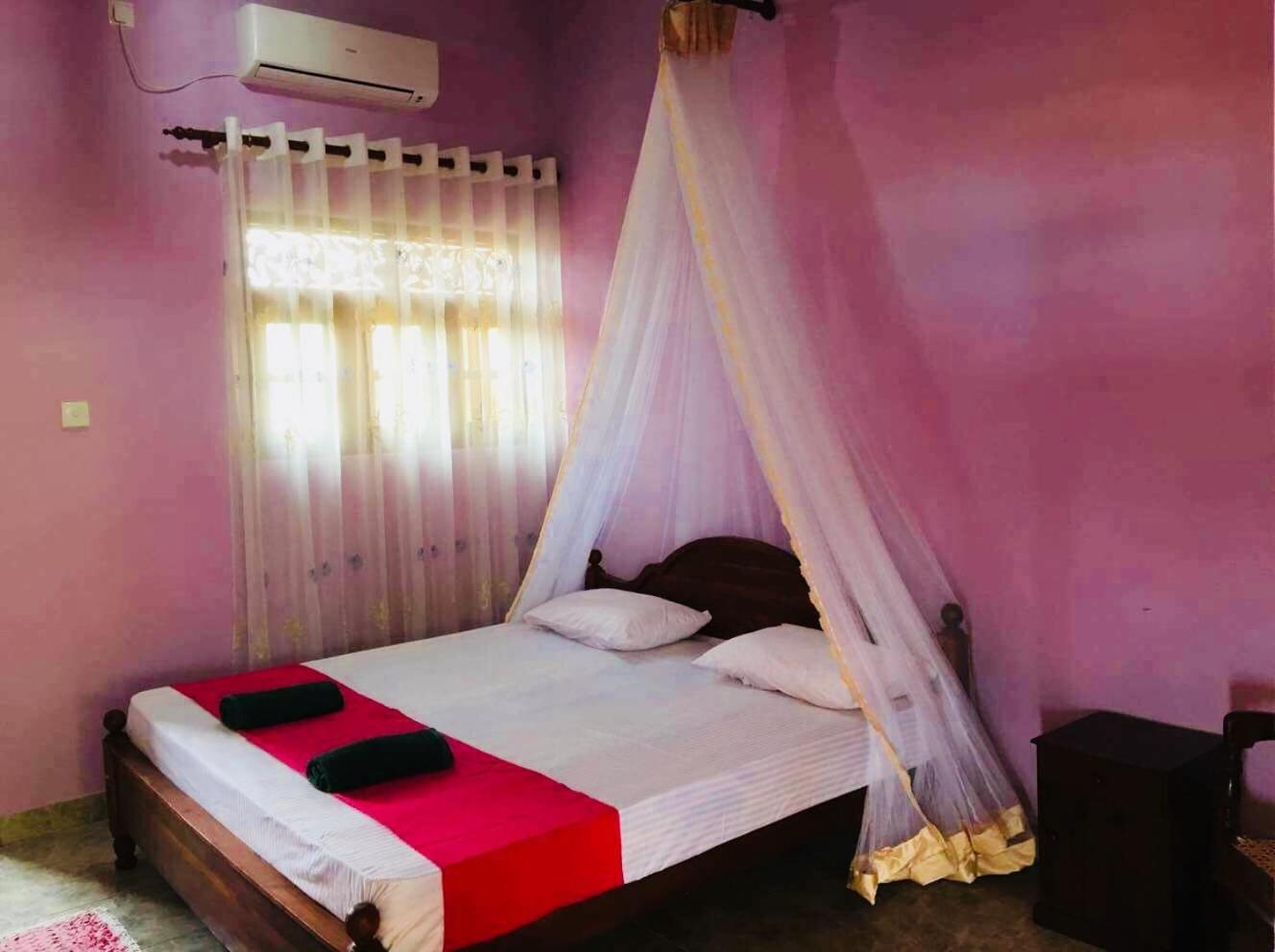 King Room with Balcony photo 1