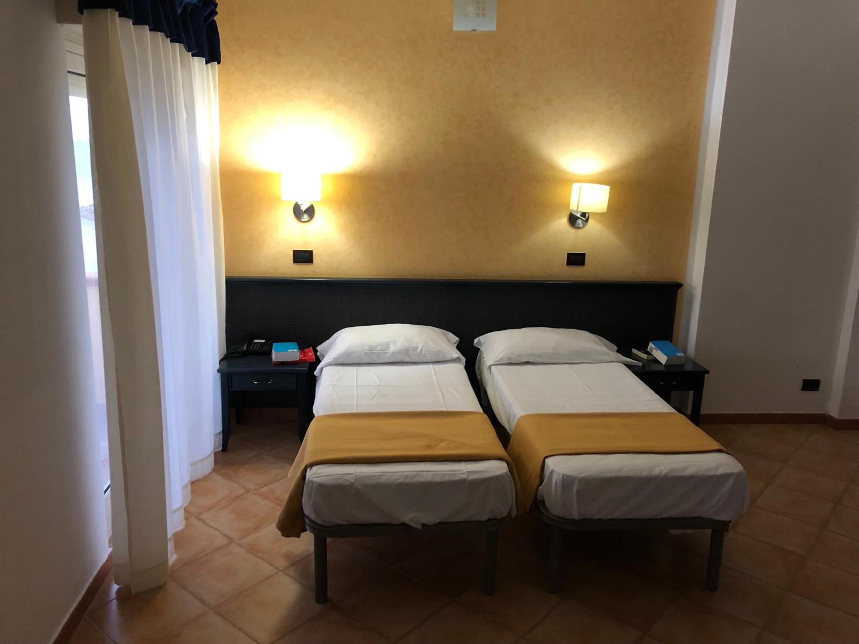 Two-Bedroom Apartment - Photo 1