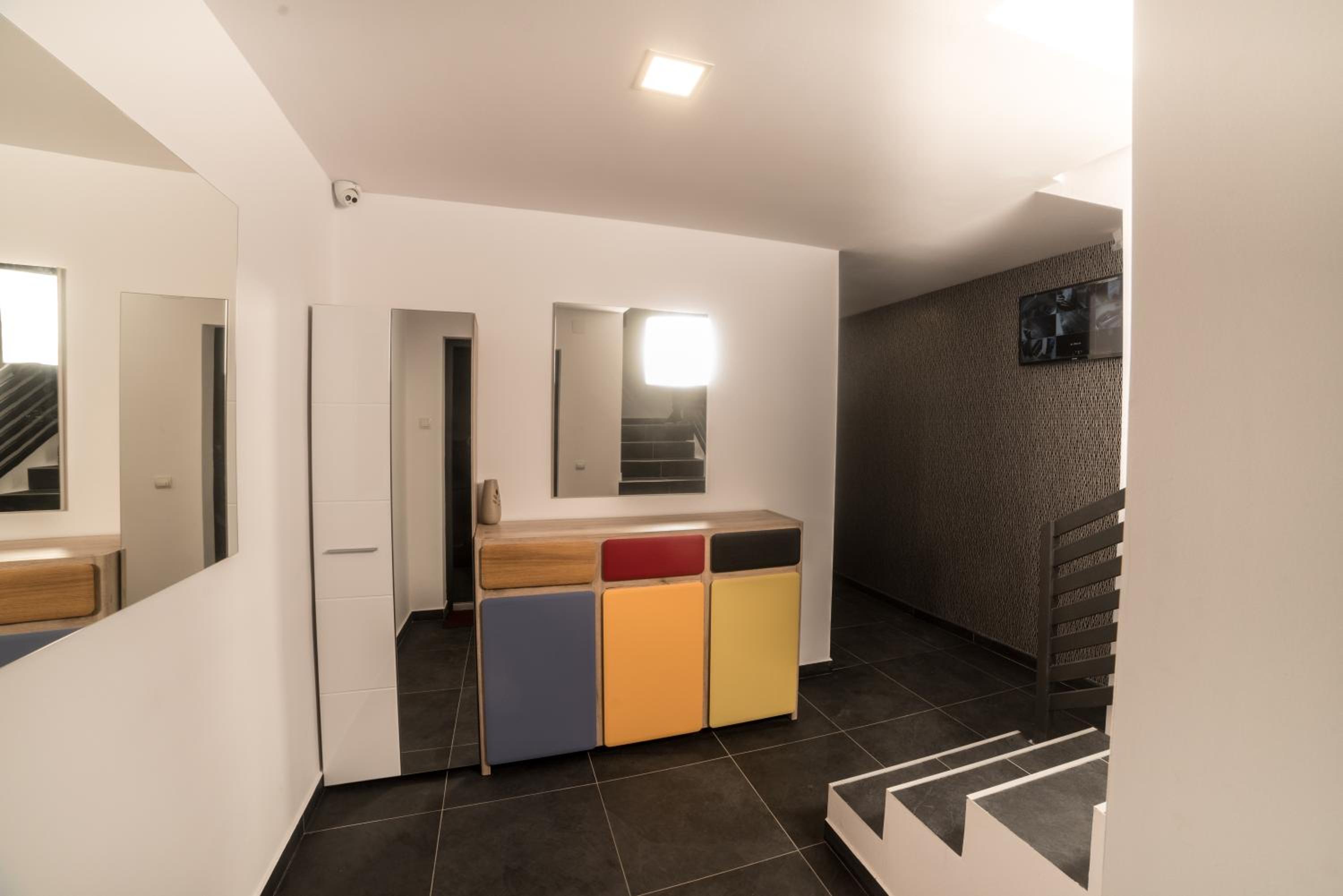 Apartment - Photo 12
