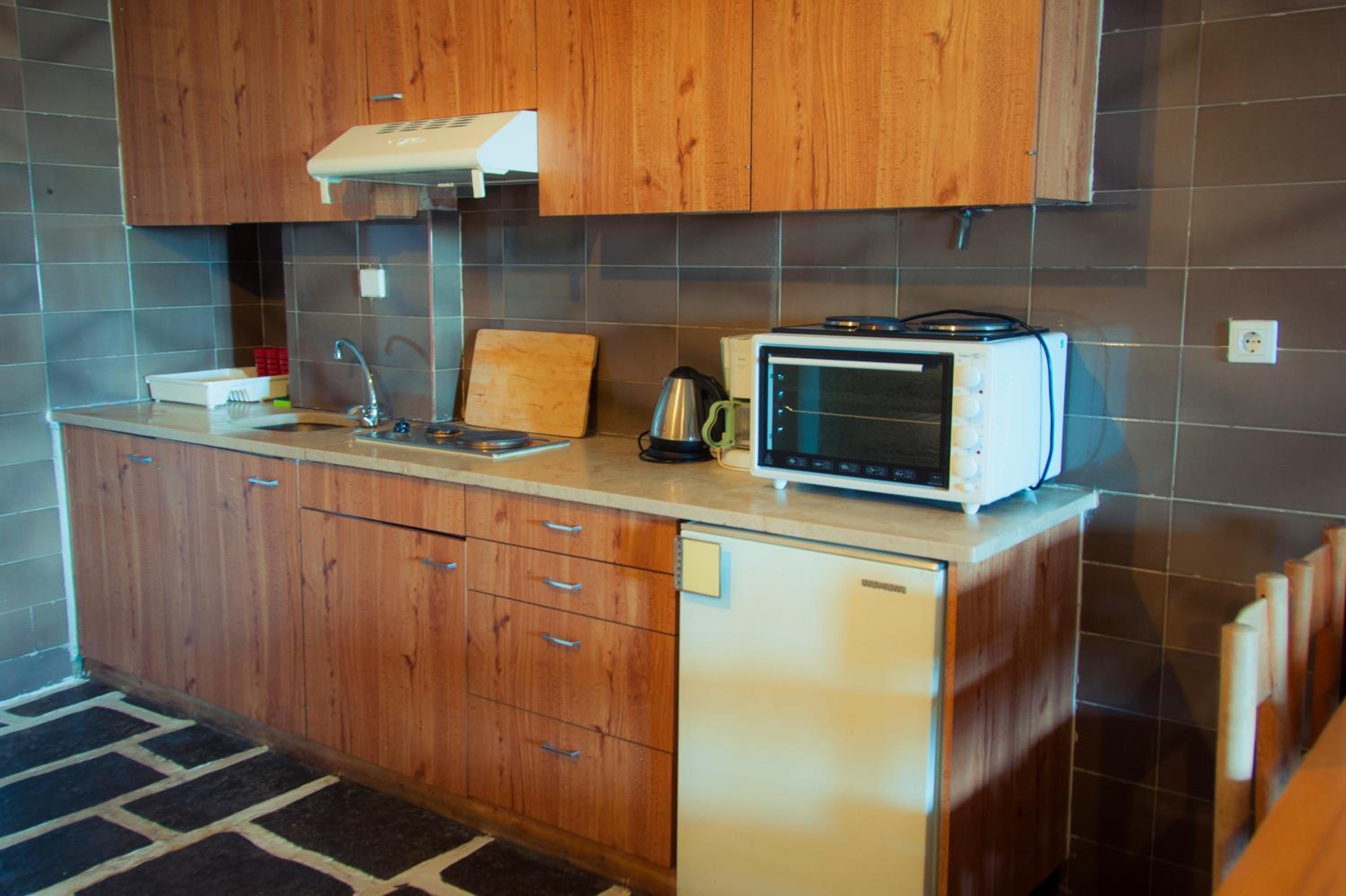 Family Room - Photo 11