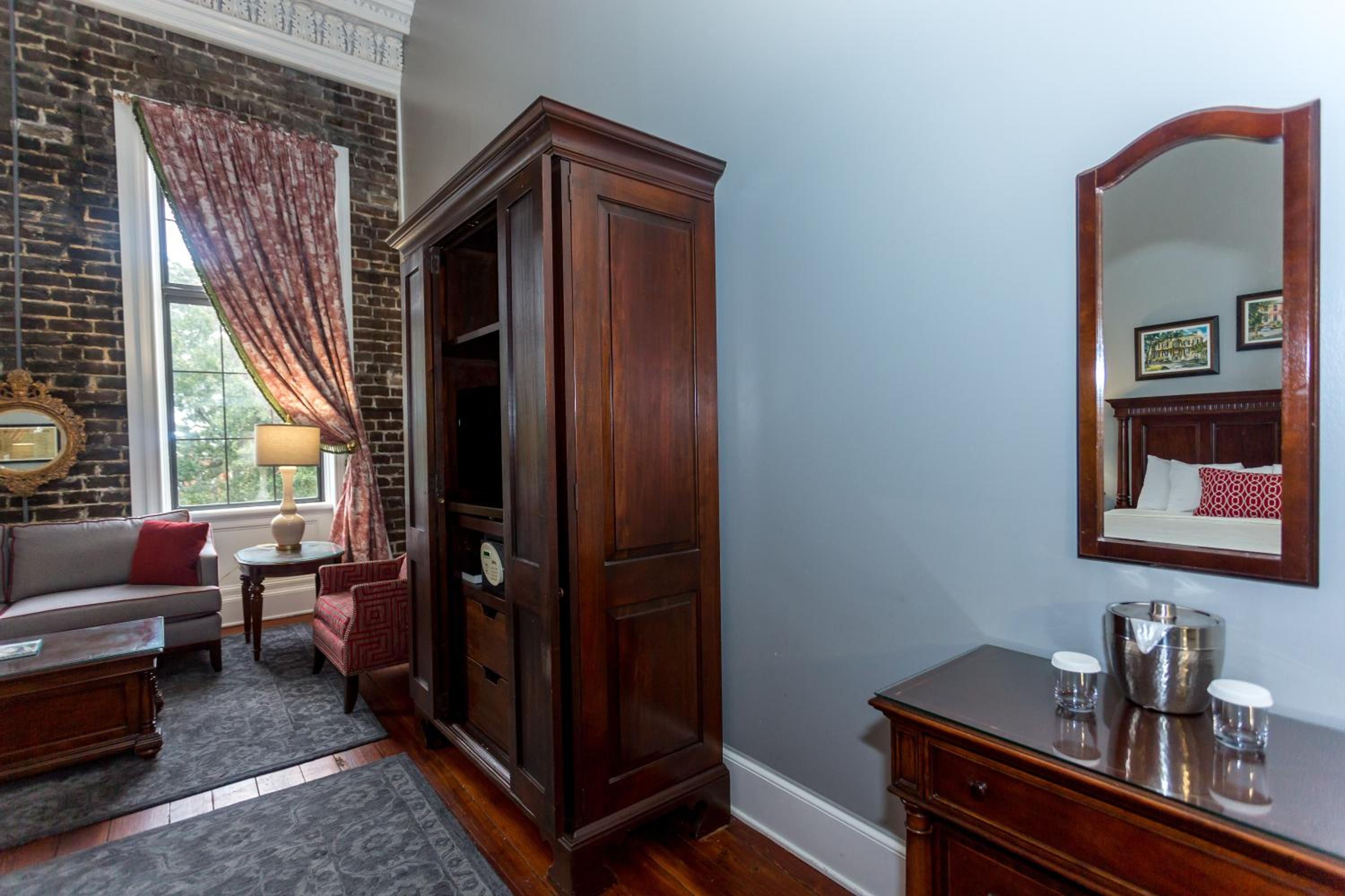 Superior King Room photo 3
