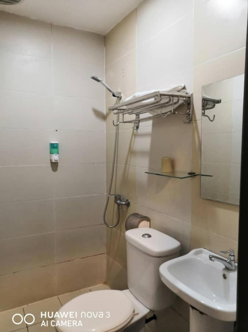 Standard Double or Twin Room - Photo 1