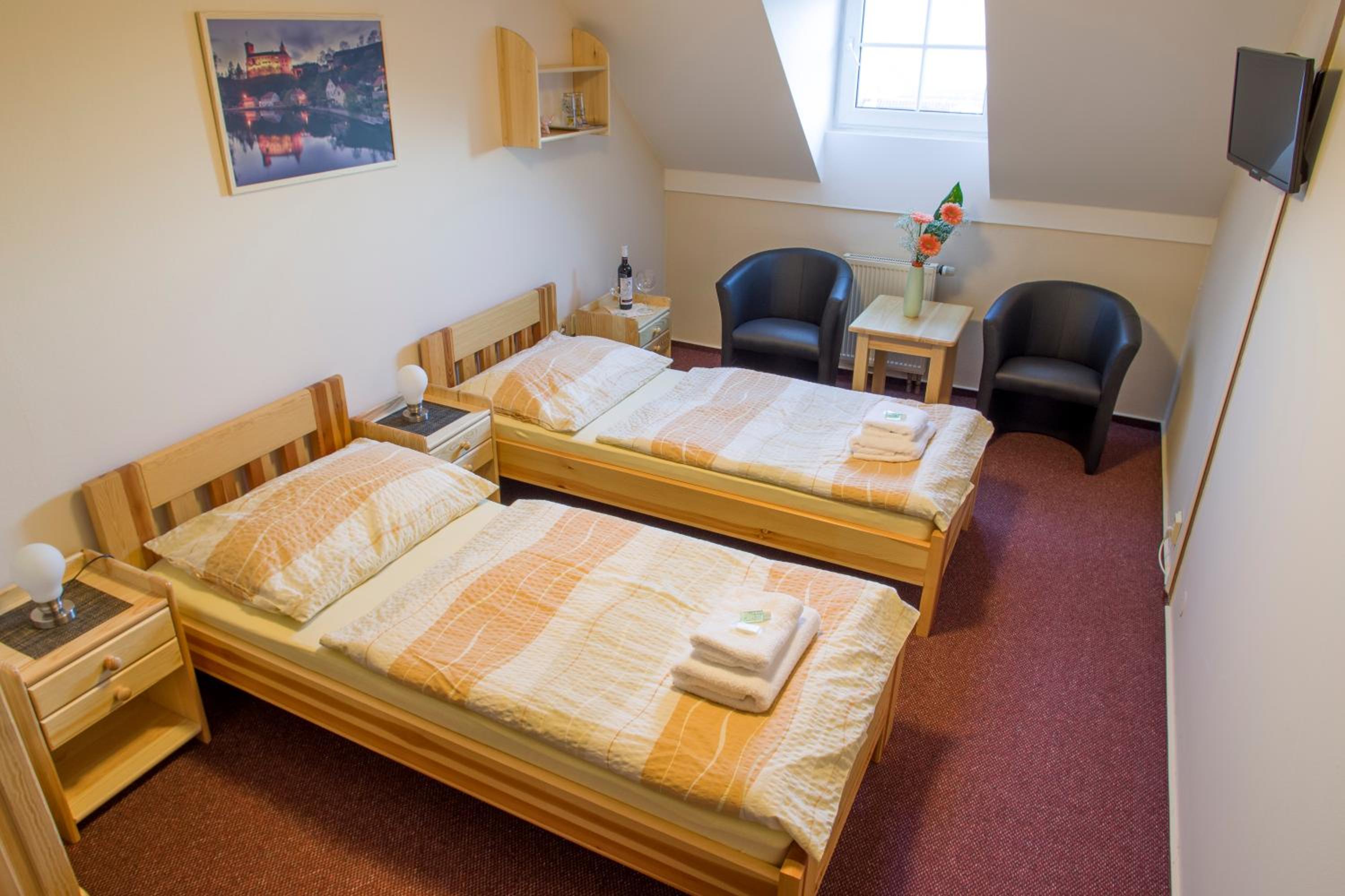 Double or Twin Room photo 3