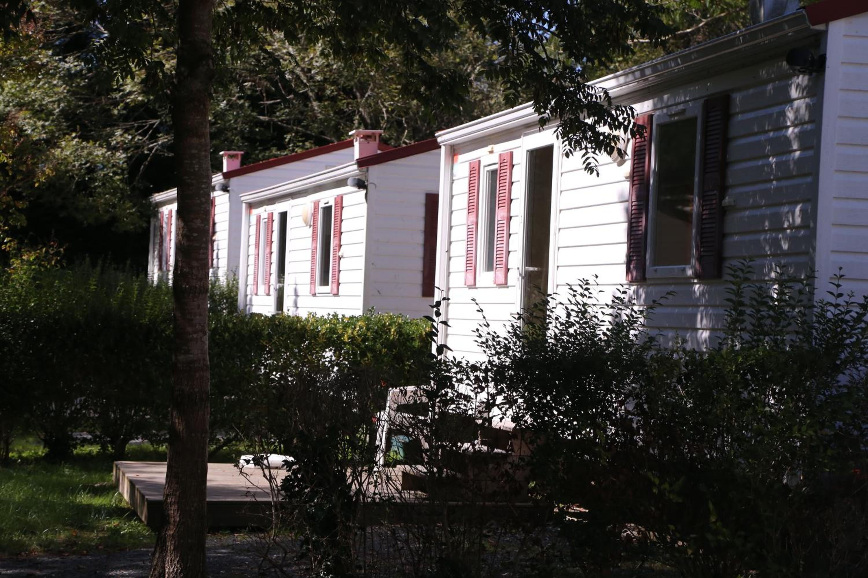 Mobile Home - Photo 1