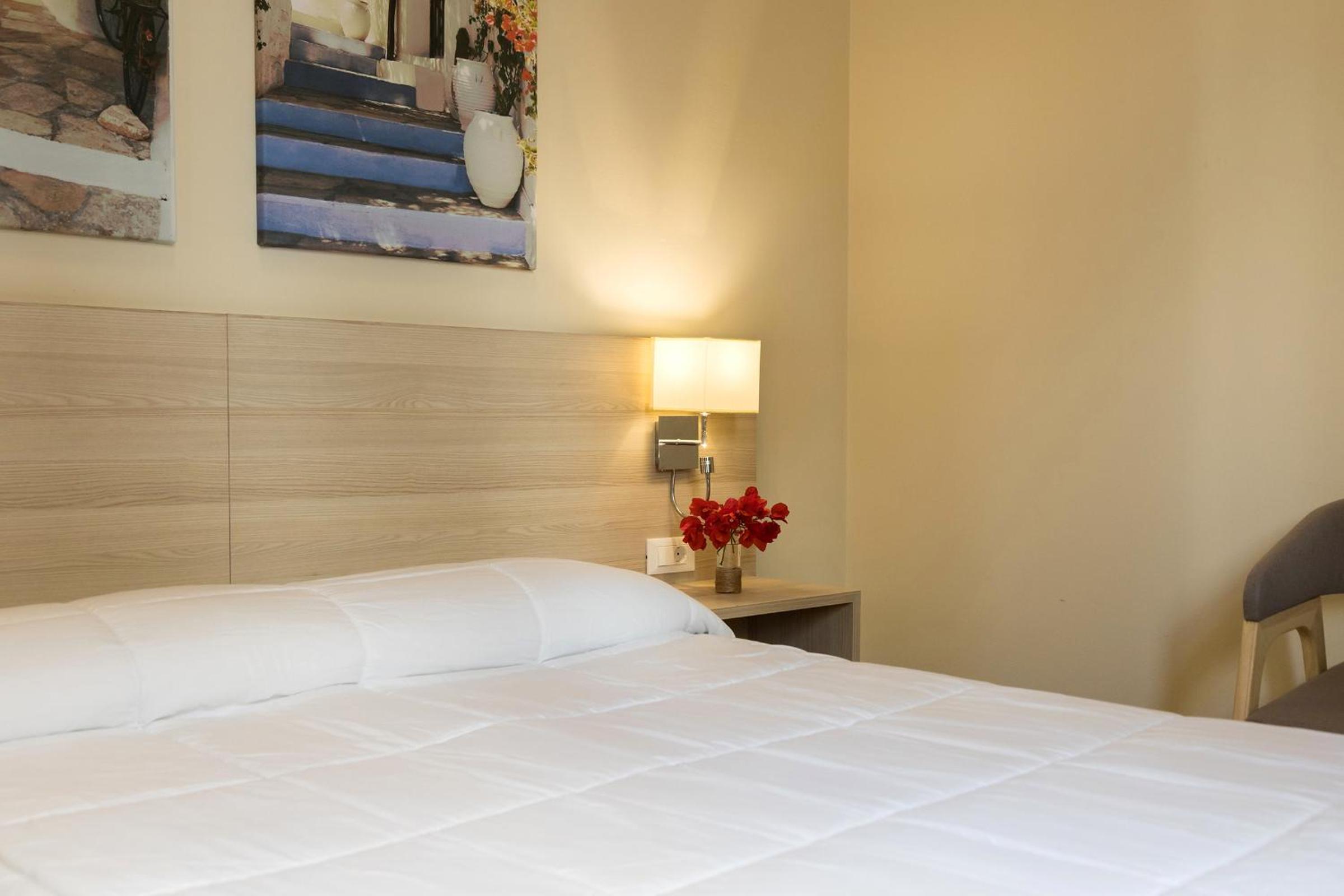 Small Double Room photo 1