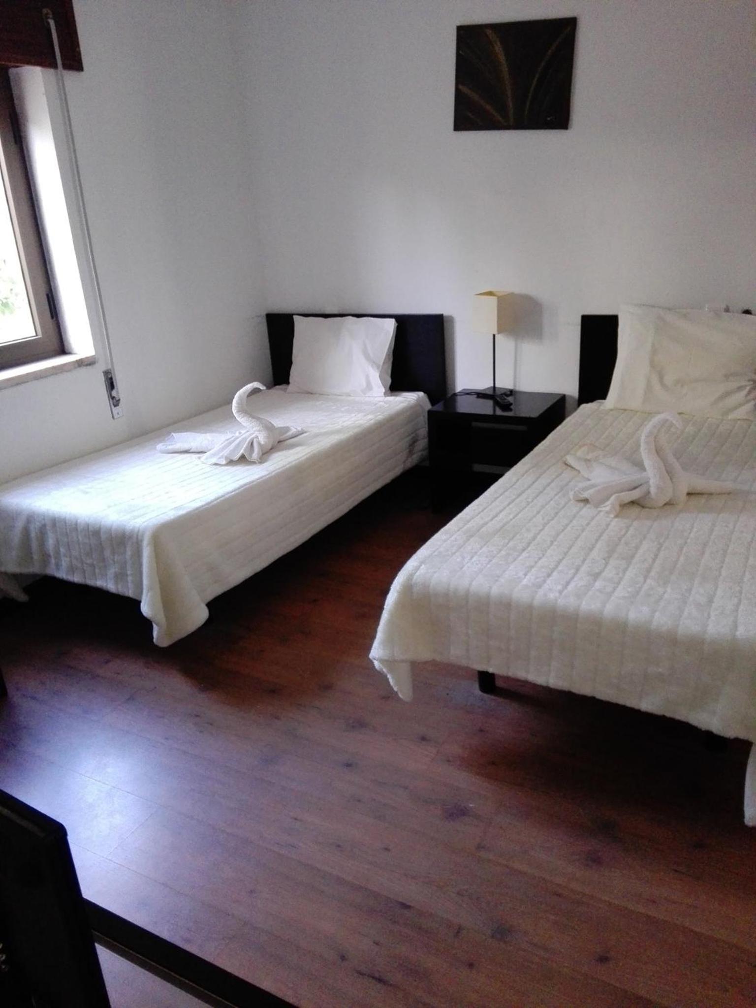 Double Room - Photo 5