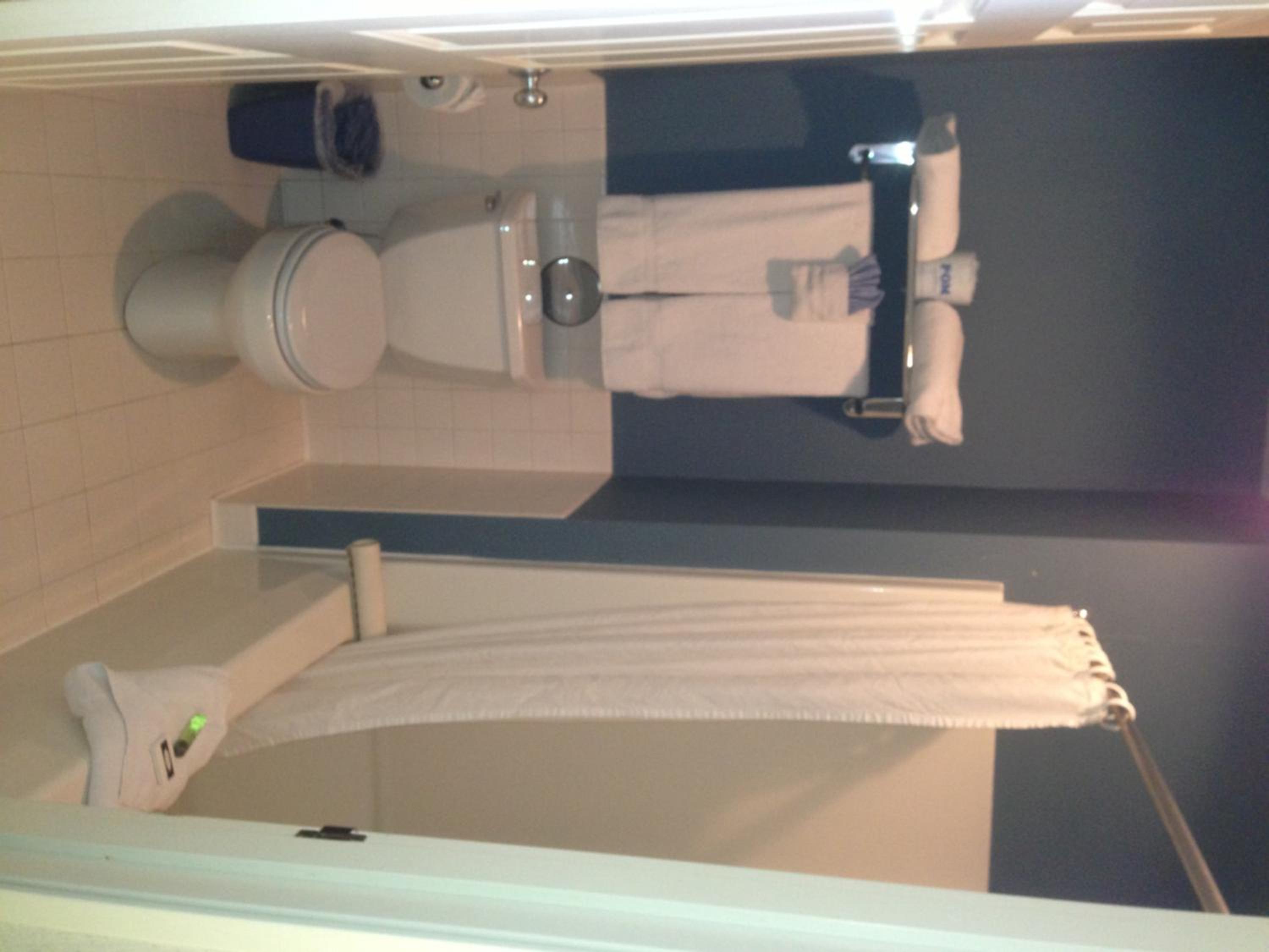Premium Two Double Beds photo 2
