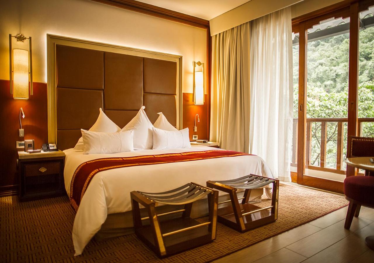 King Room with Balcony