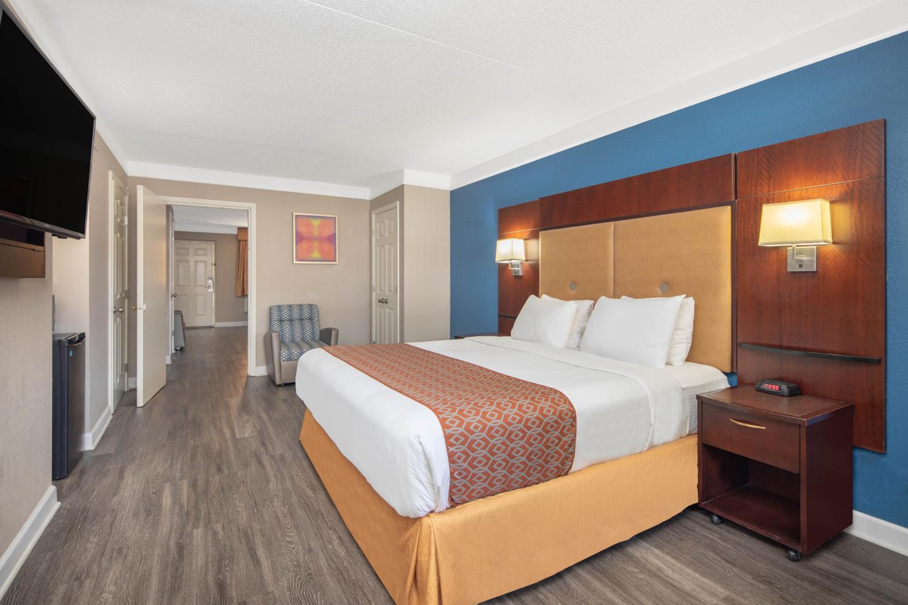 Double Room - Disability Access - Photo 1