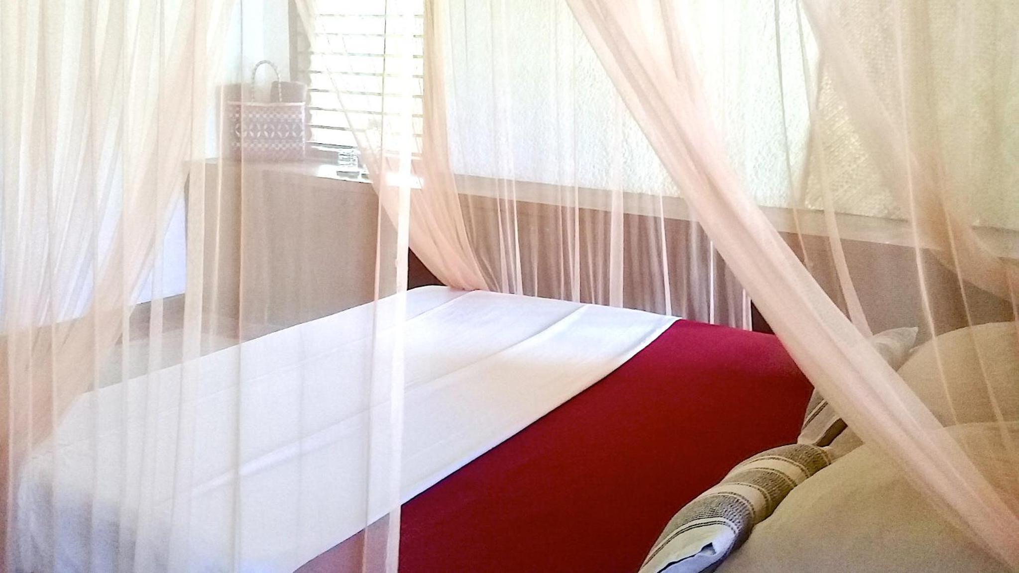 Double Room with Shared Bathroom photo 1