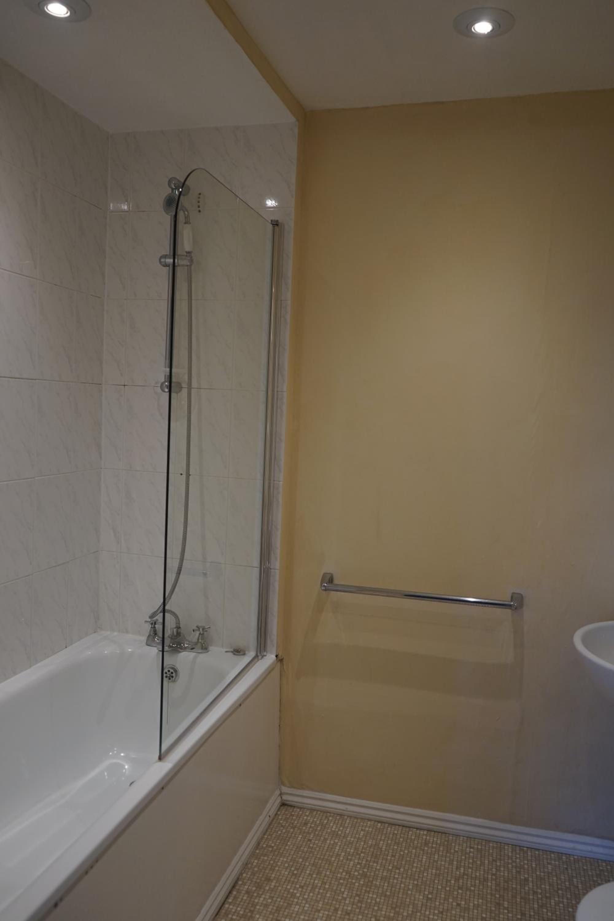 Superior Double Room with Balcony and Seaview - Photo 12