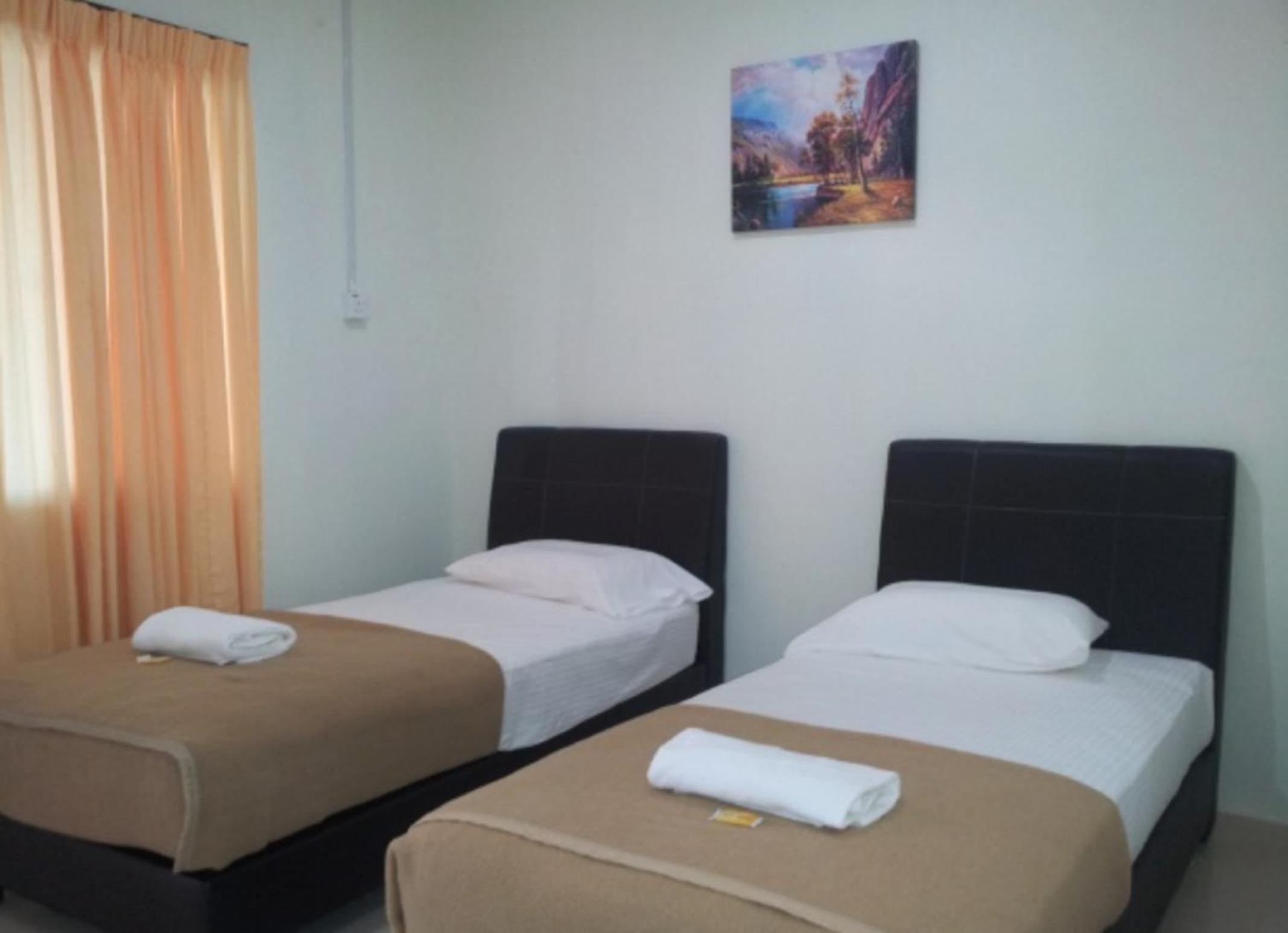 Standard Twin Room photo 2