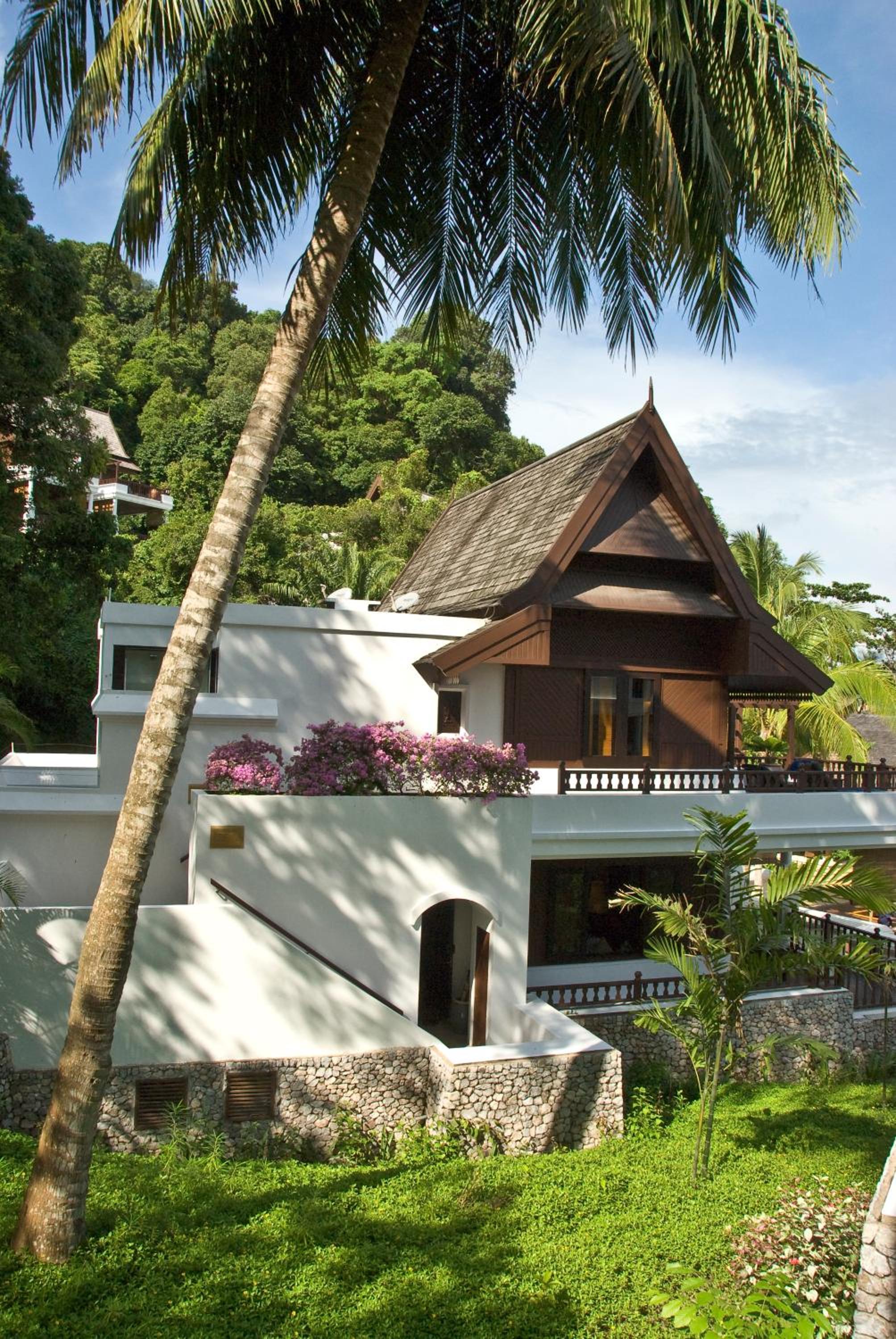 Tropical Garden Villa