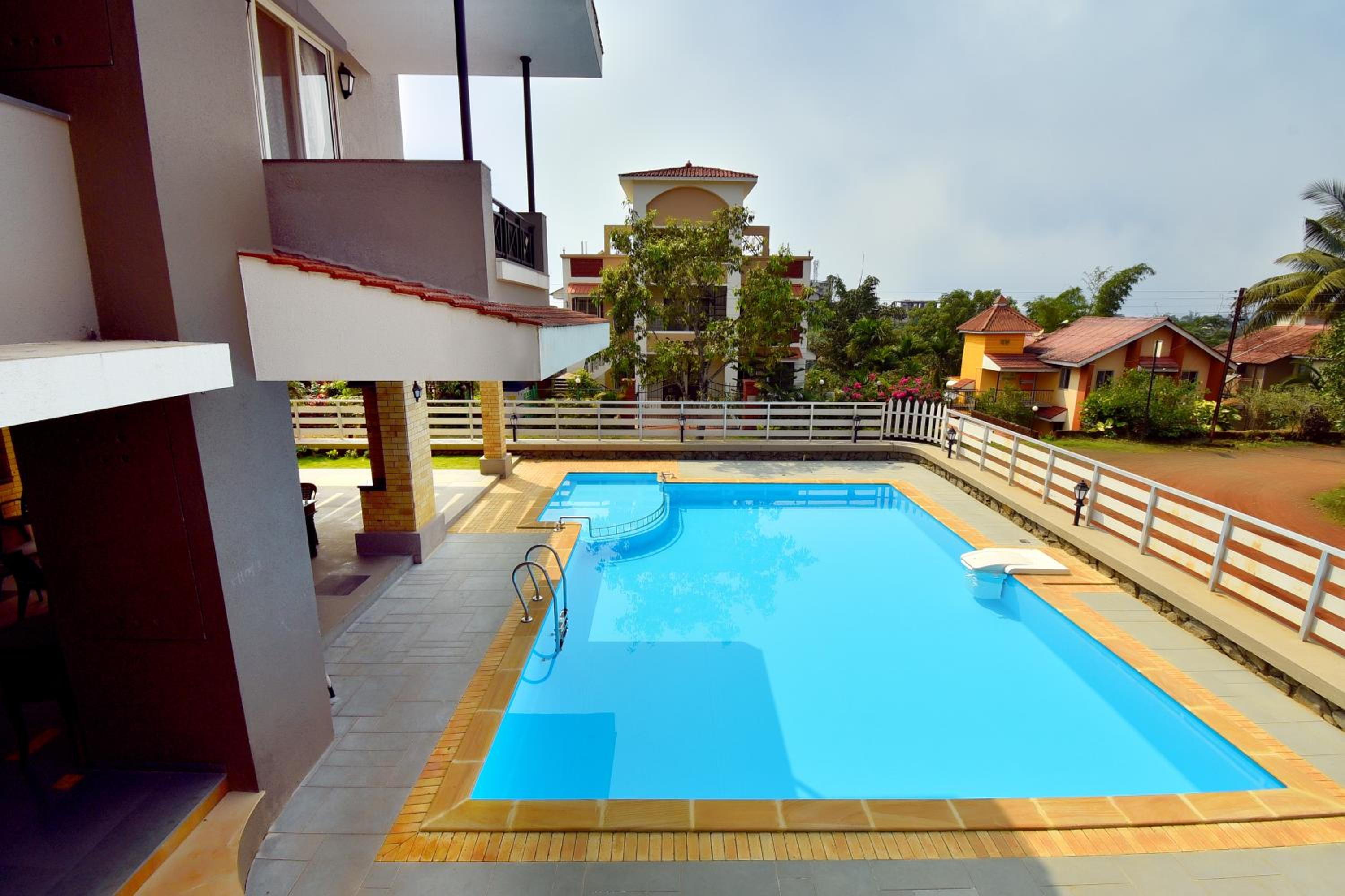 Villa with Private Pool photo 2