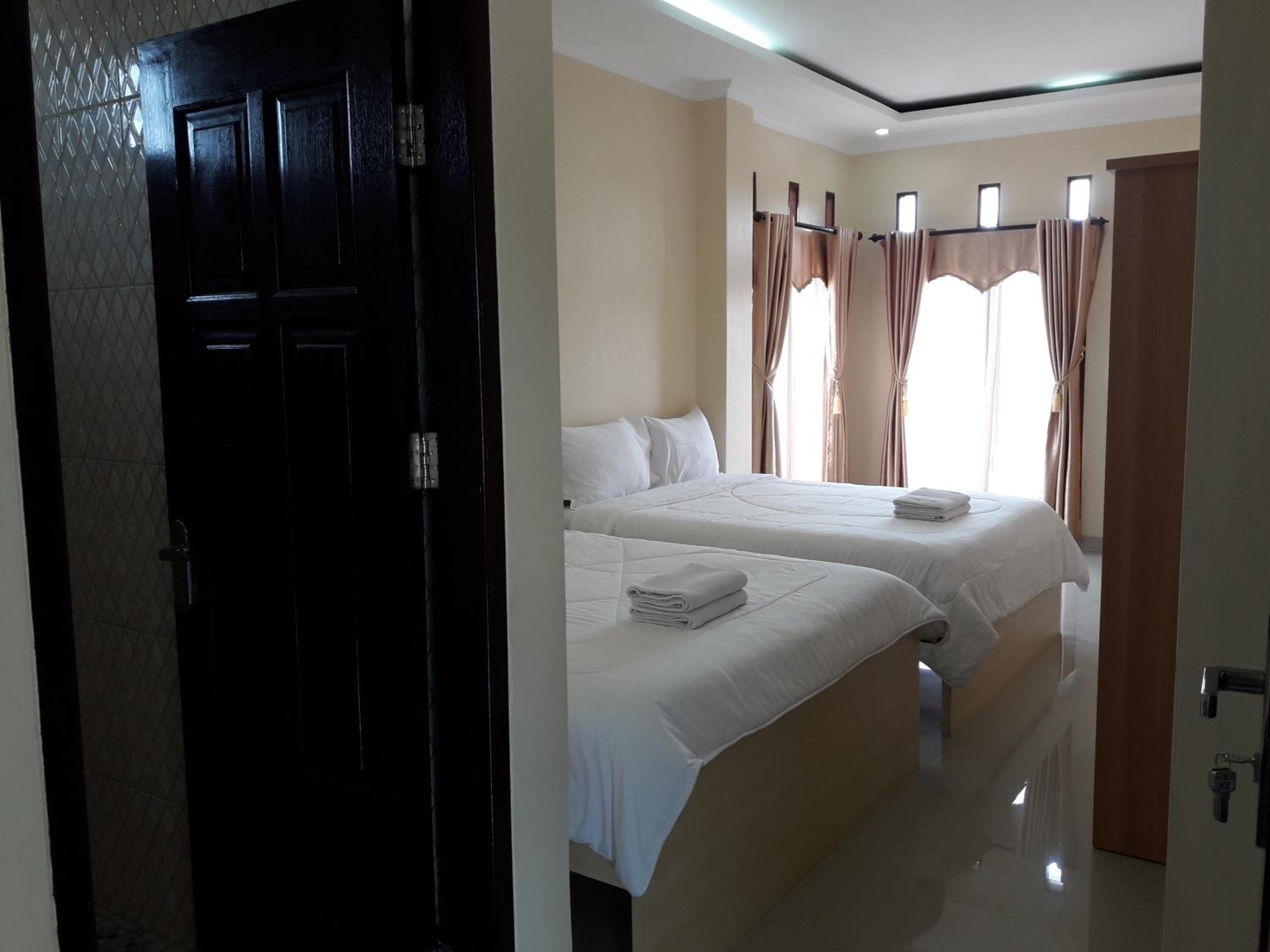 Deluxe Family Room - Photo 6