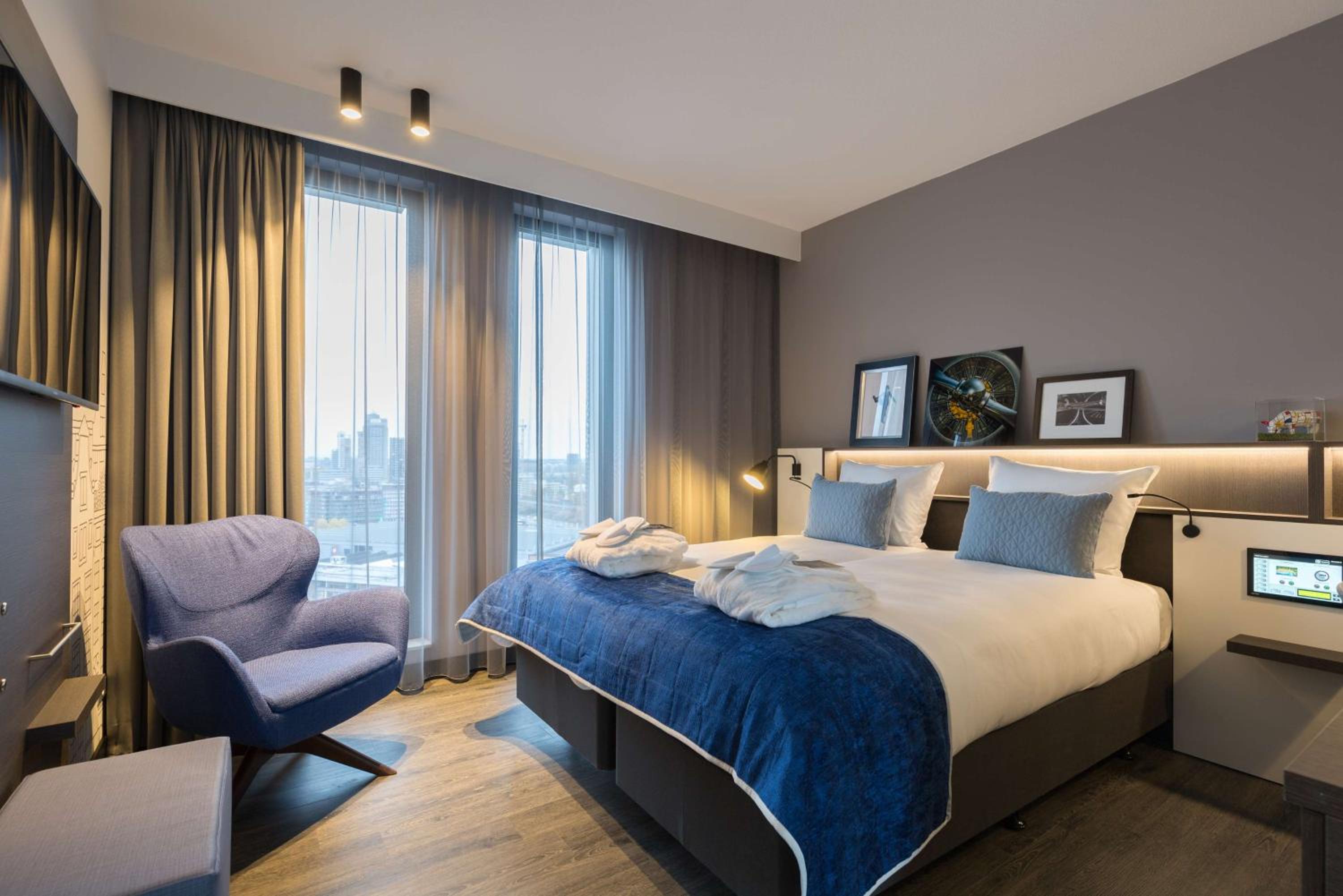 Comfort Double Room with City View photo 1