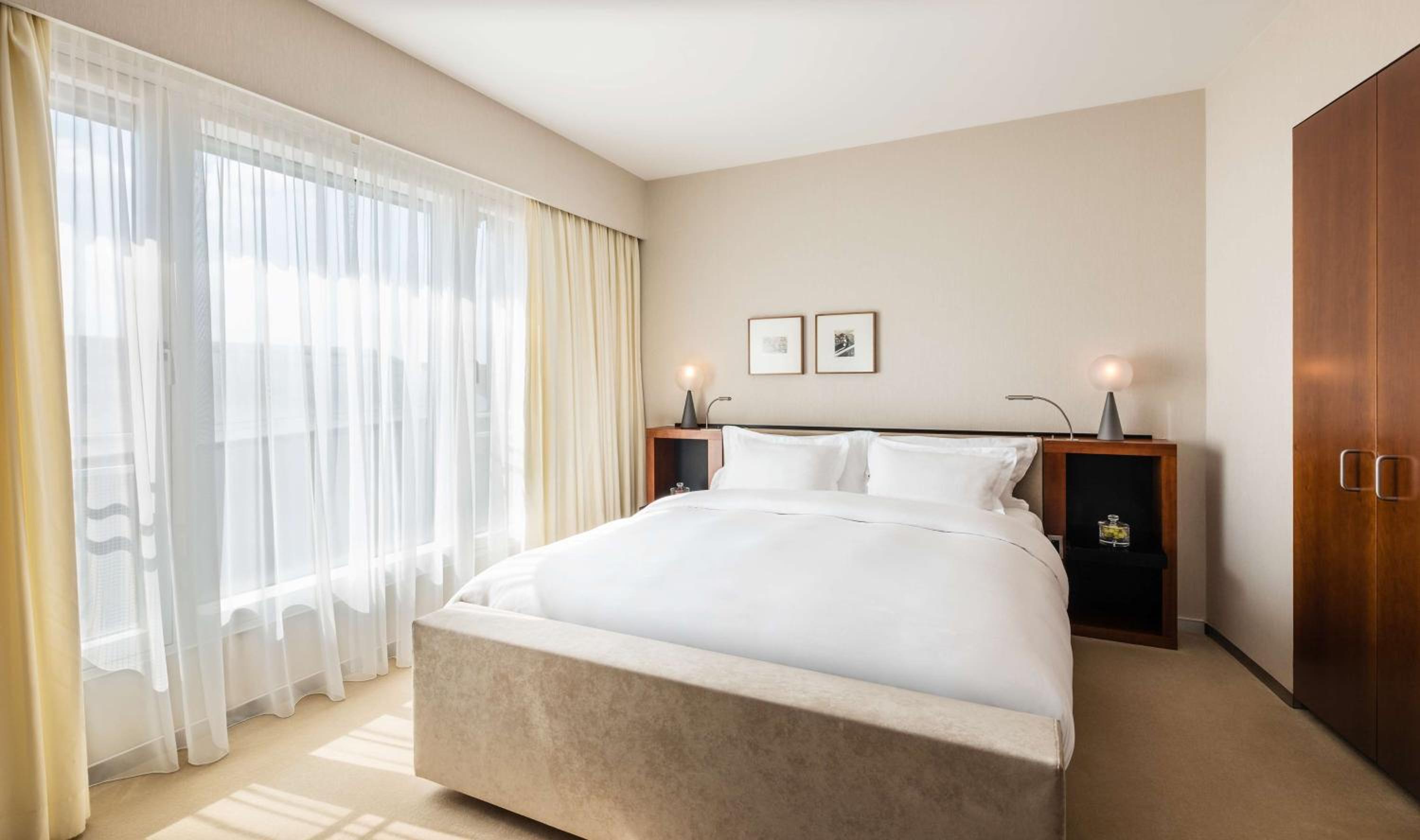 Grand Executive Suite