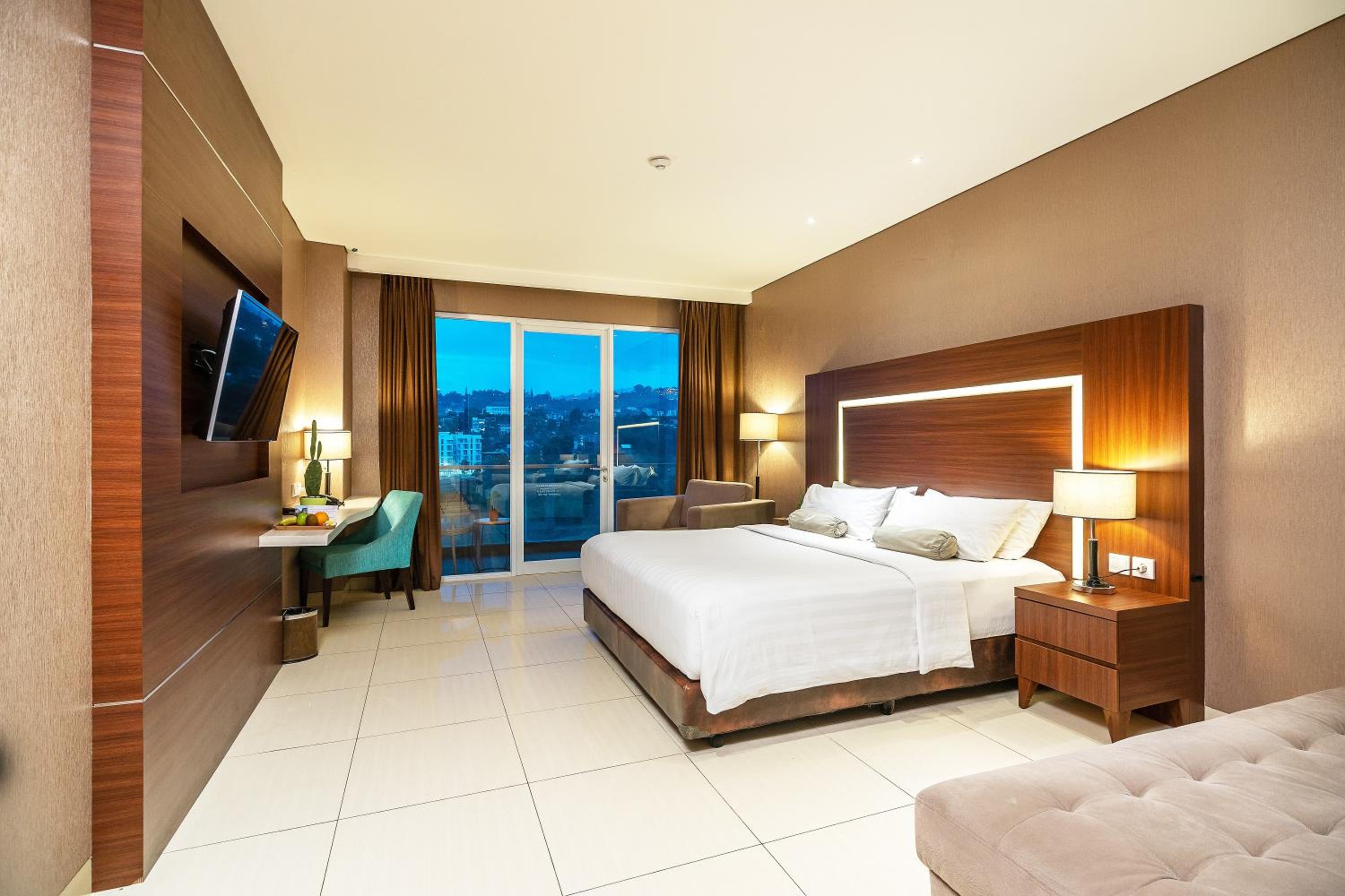 Junior Suite - Photo 12