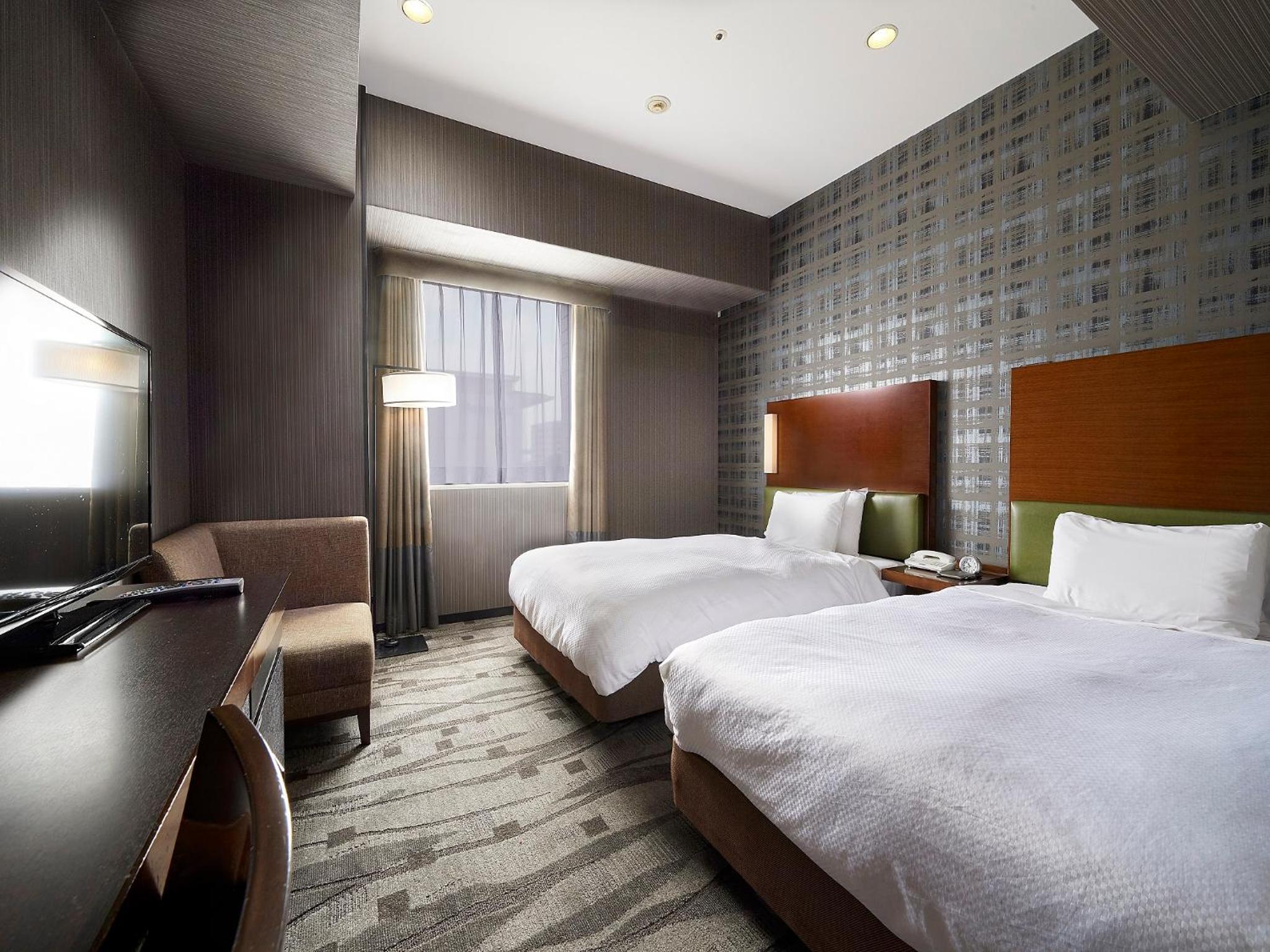 Twin Room - Smoking - Photo 1