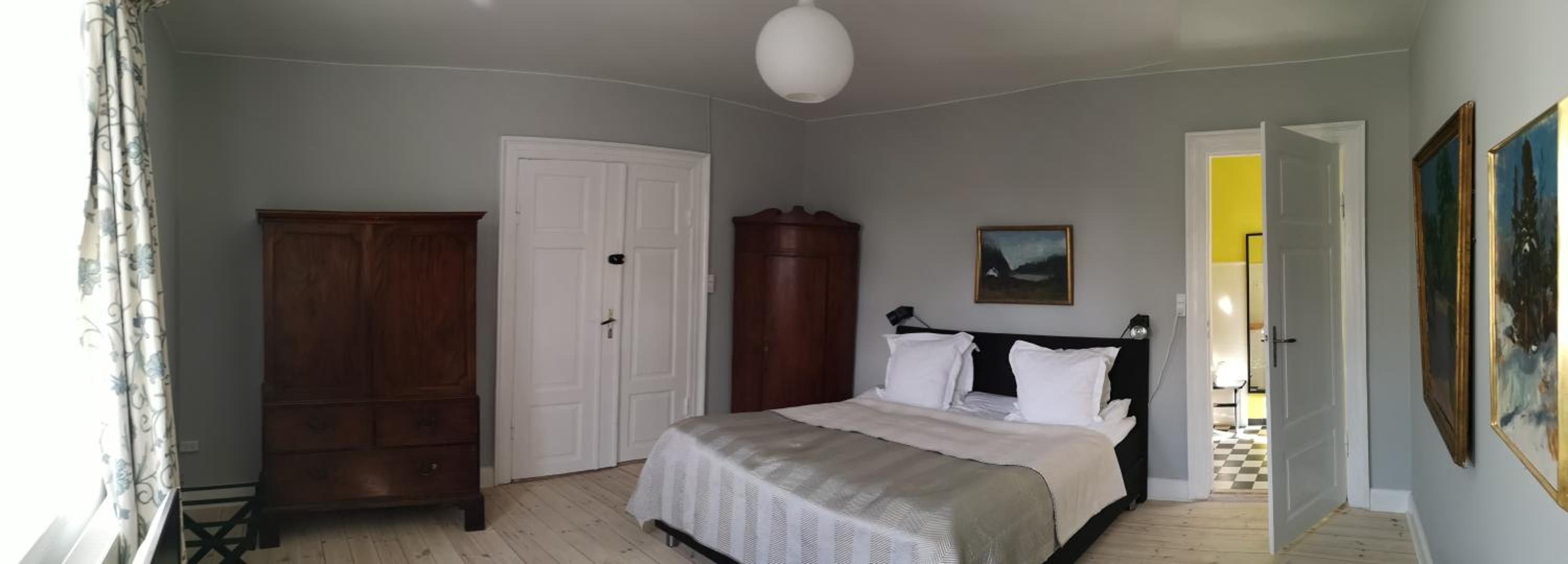 Deluxe Double Room with Shower photo 3