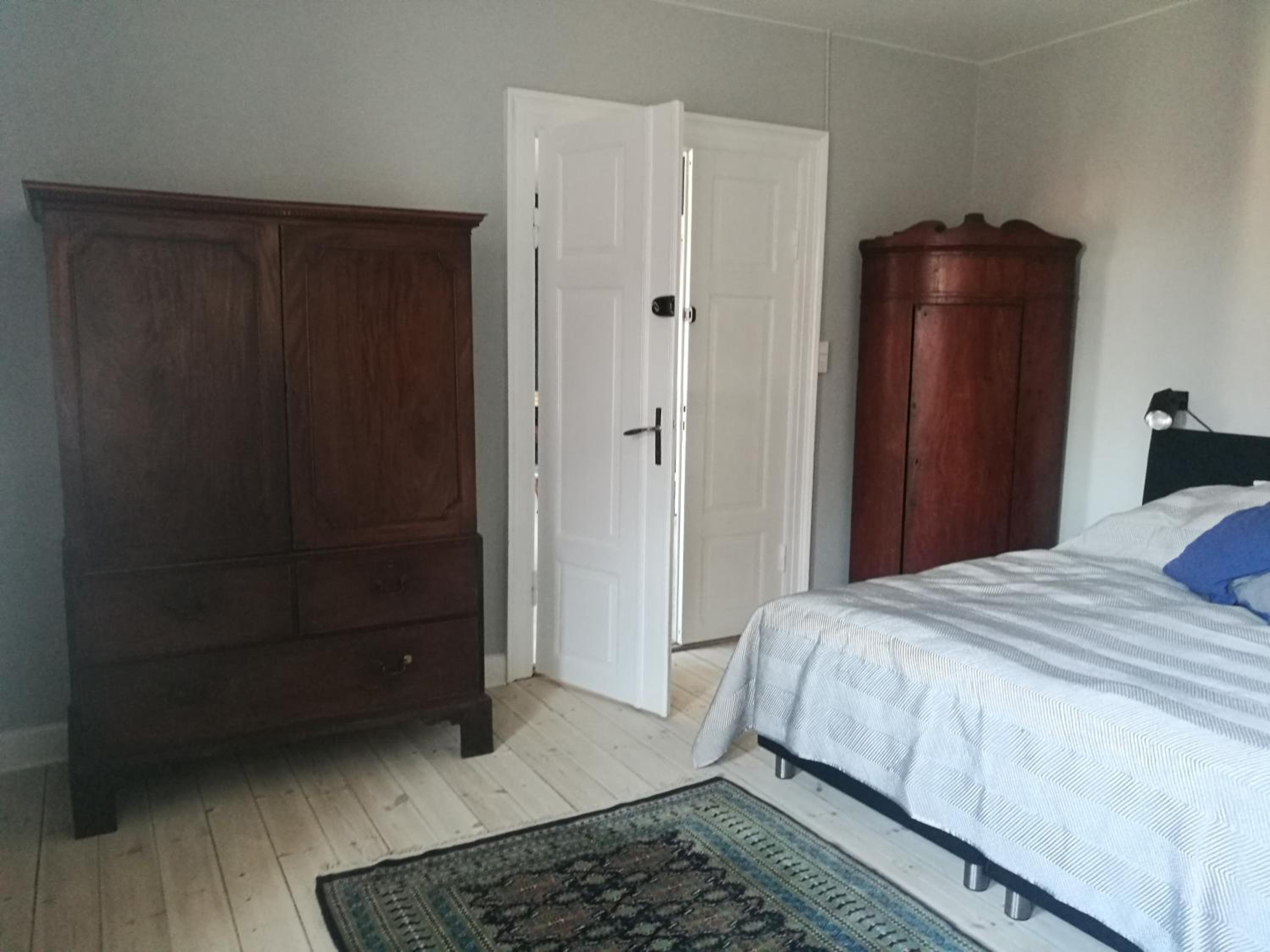 Deluxe Double Room with Shower photo 2