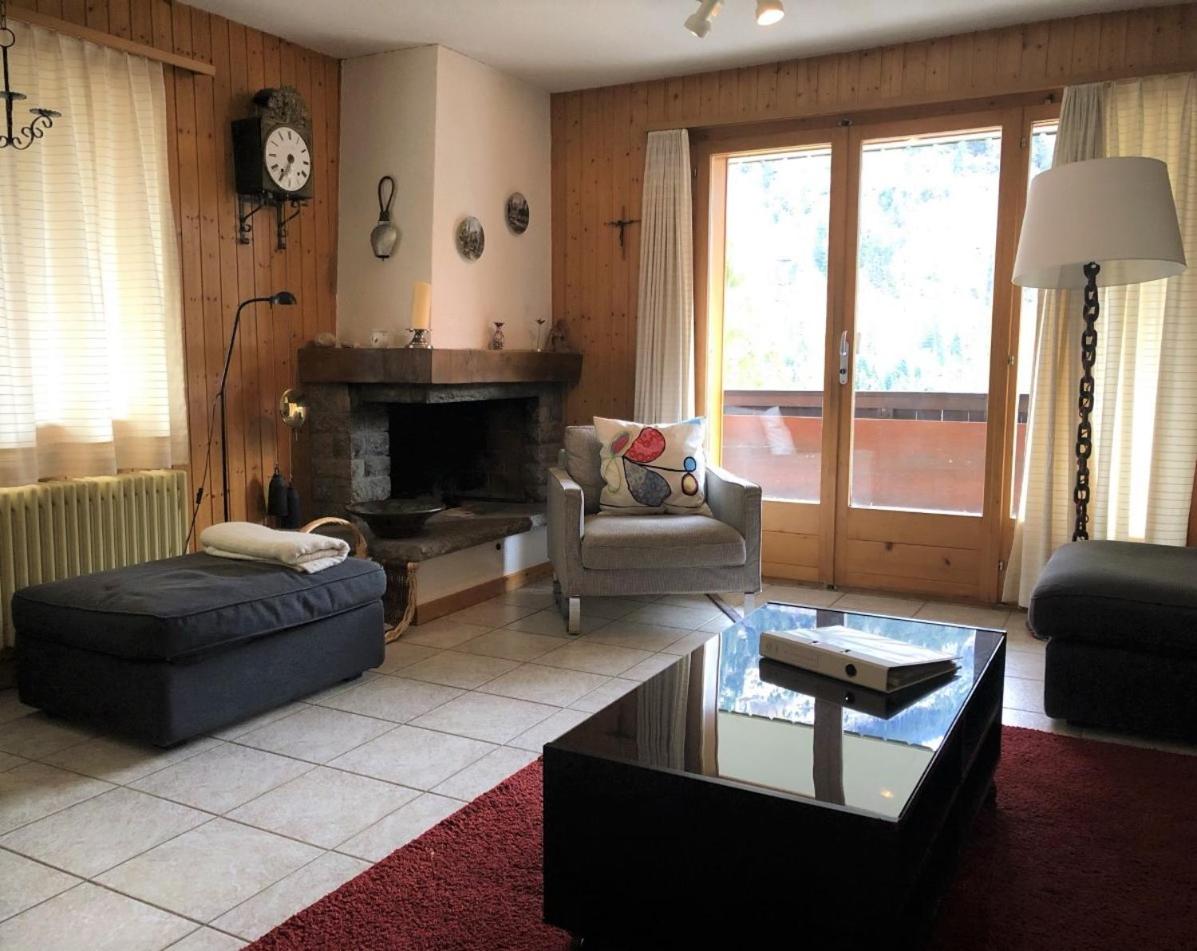 Apartment with Mountain View photo 1