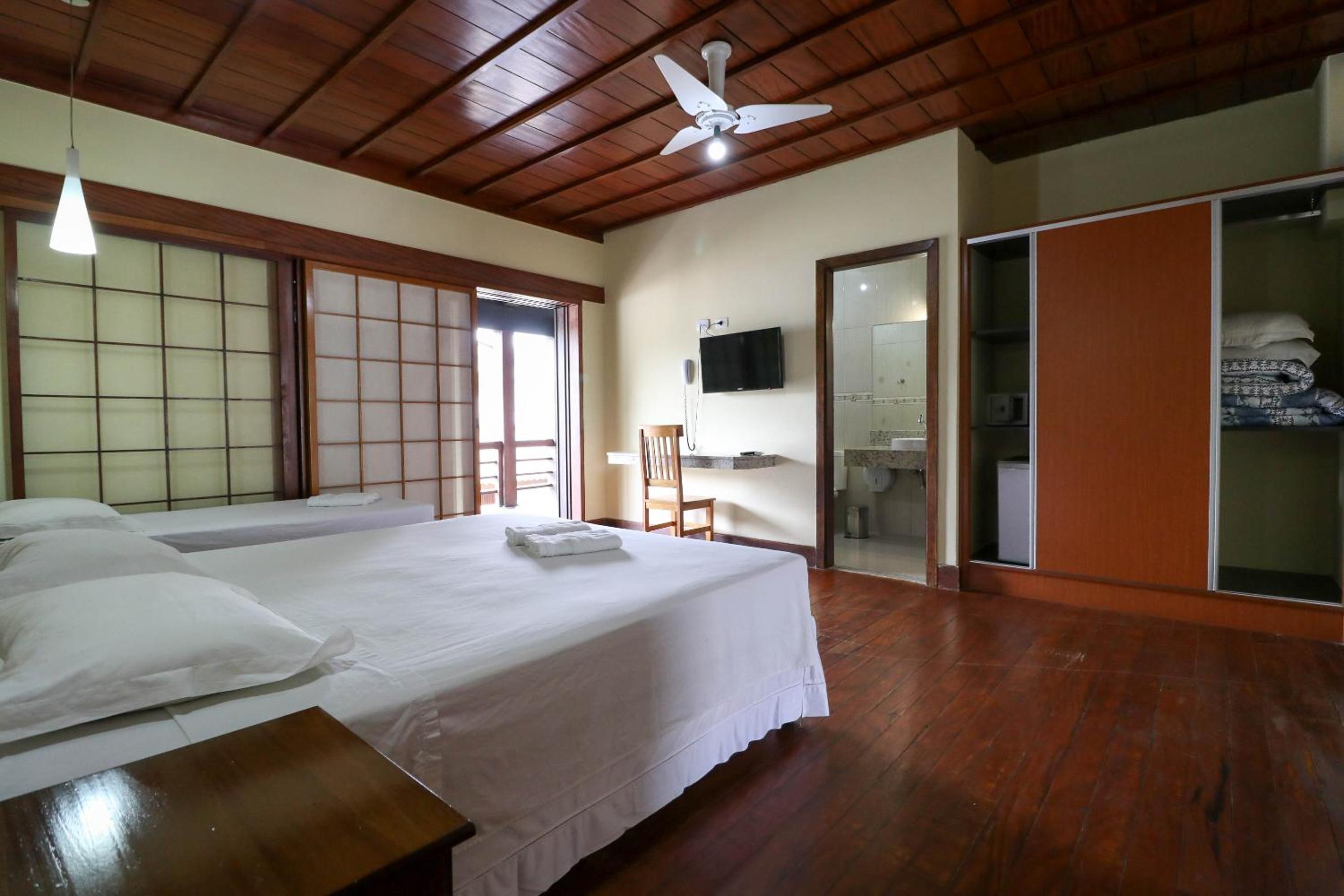 Deluxe Double Room Sea Front photo 2