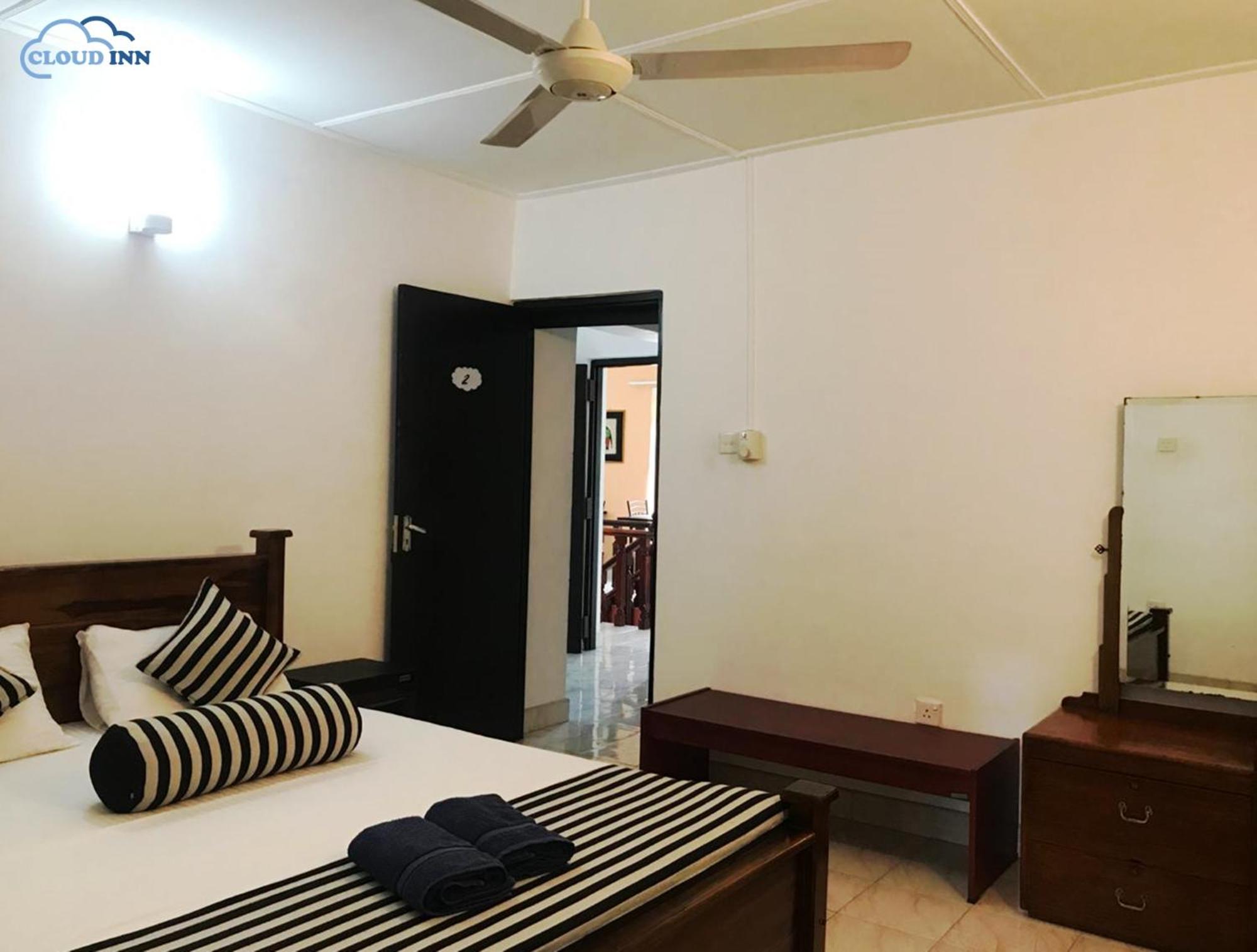 Deluxe Room with Fan photo 2