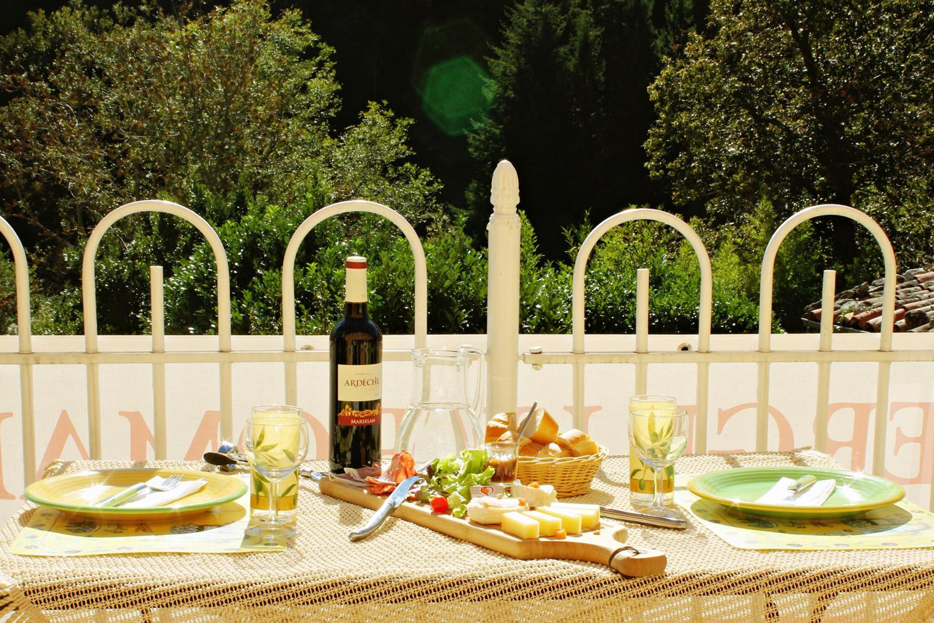 Studio with Terrace (2 Adults) photo 2