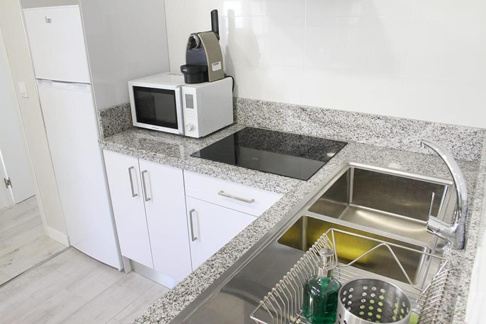 Two-Bedroom Apartment - Photo 9