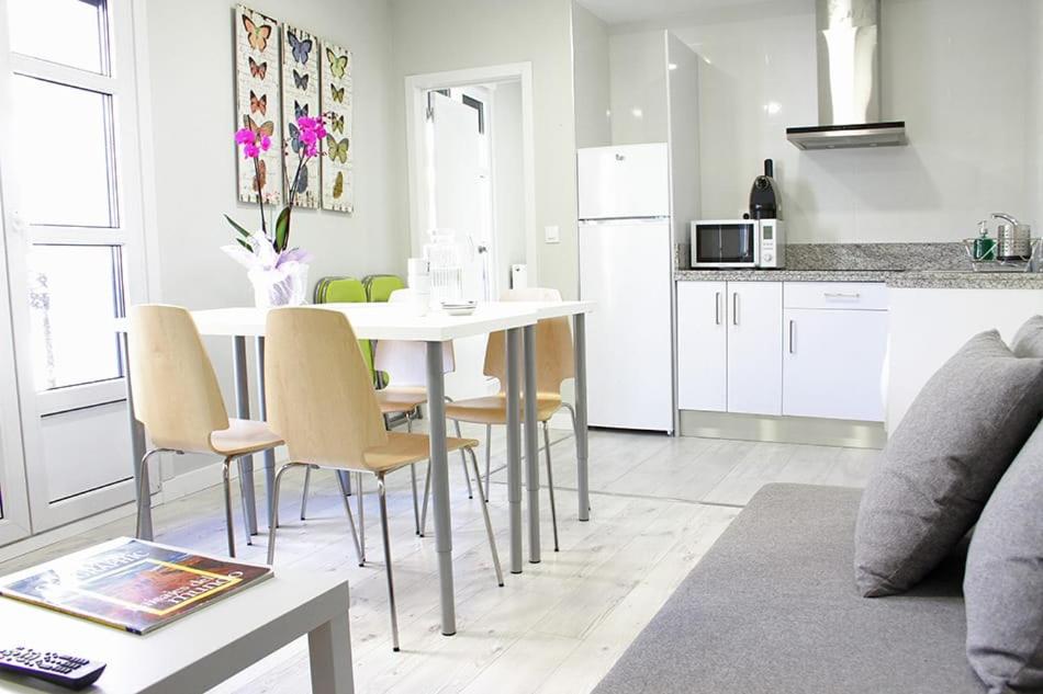 Two-Bedroom Apartment - Photo 4