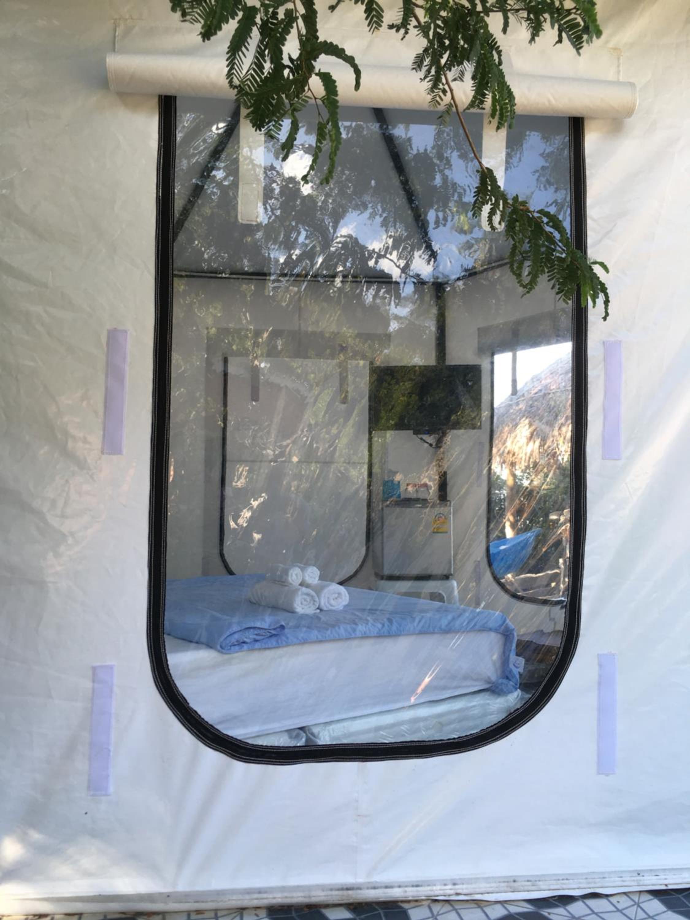 Tent - Photo 1