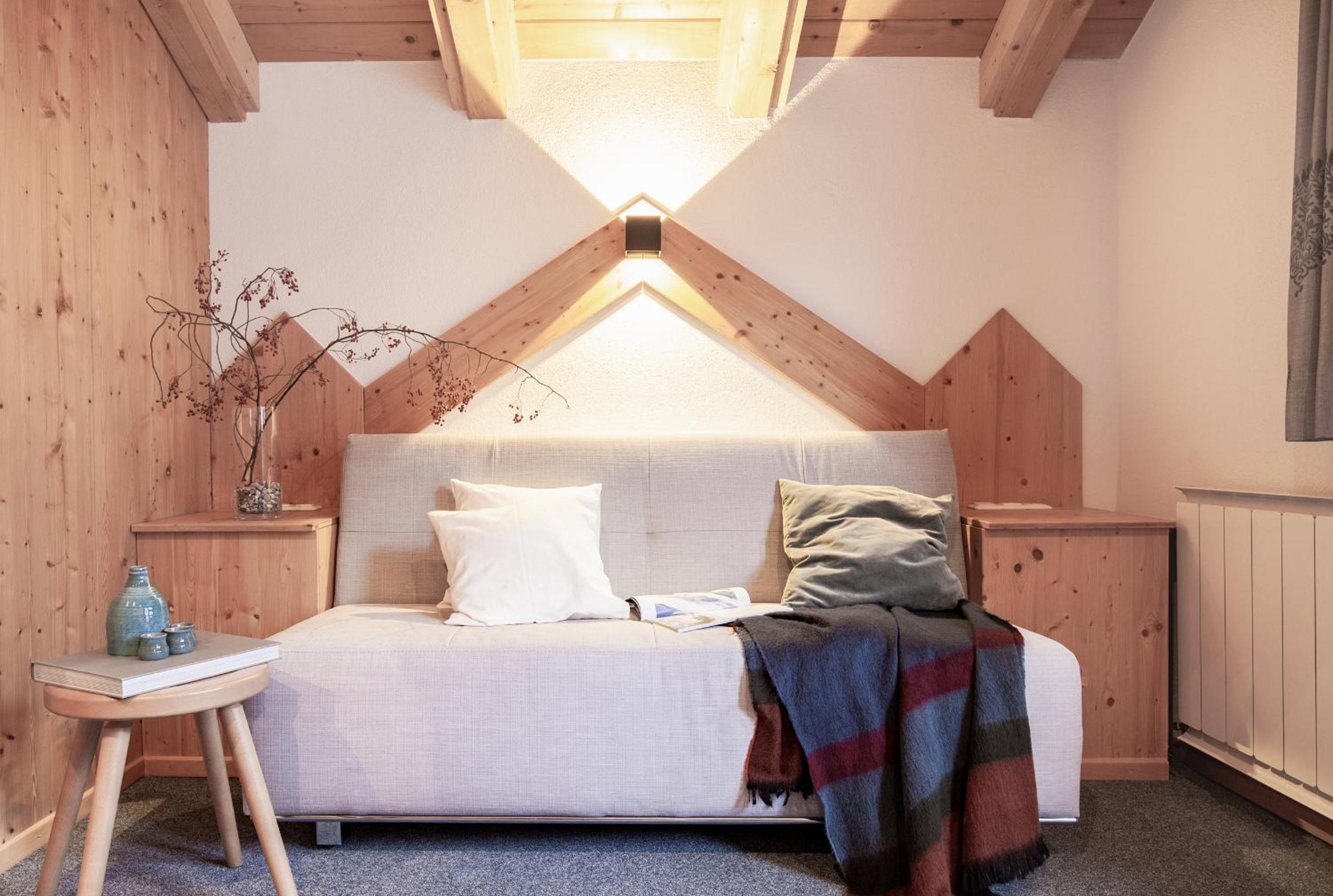 Mini Suite with Balcony and Mountain View