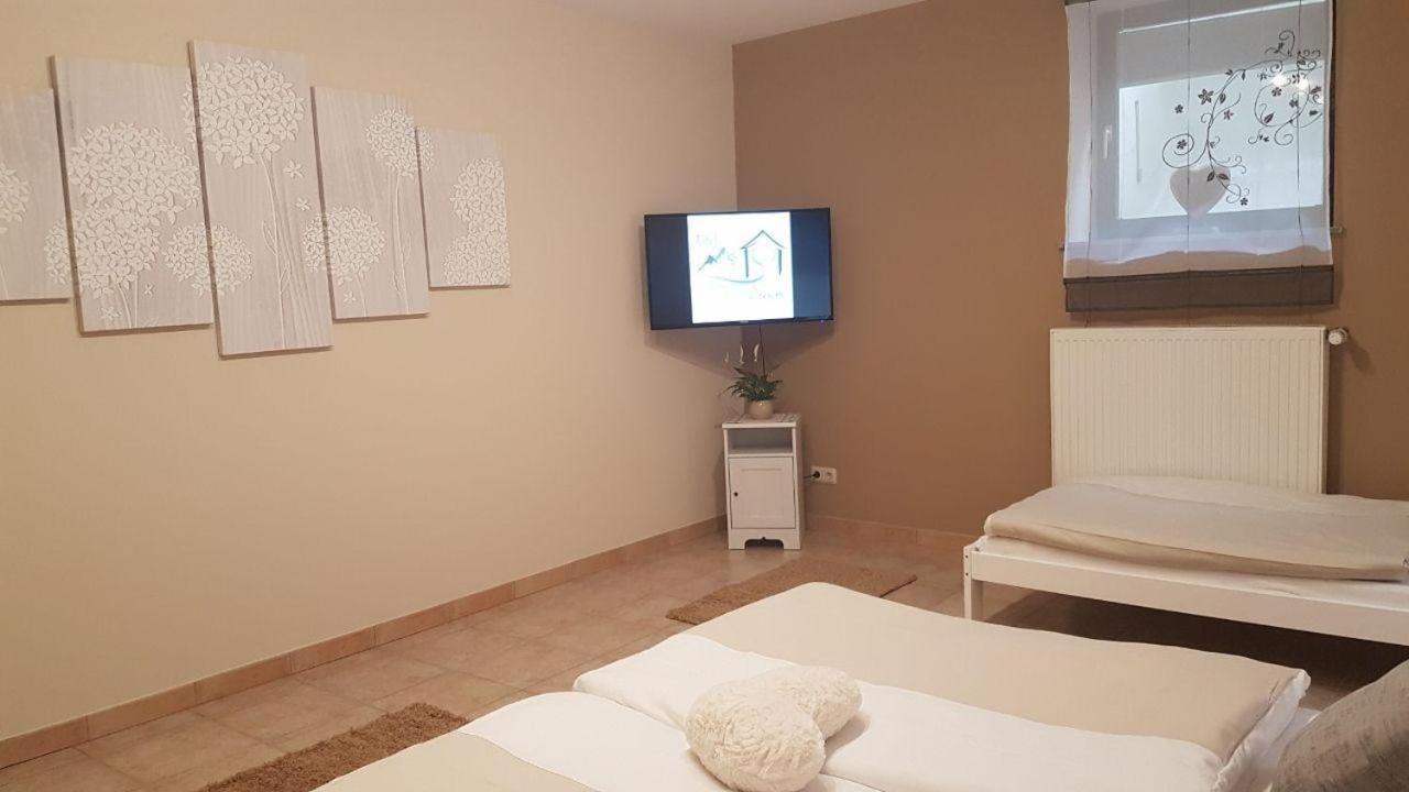 Apartment photo 1