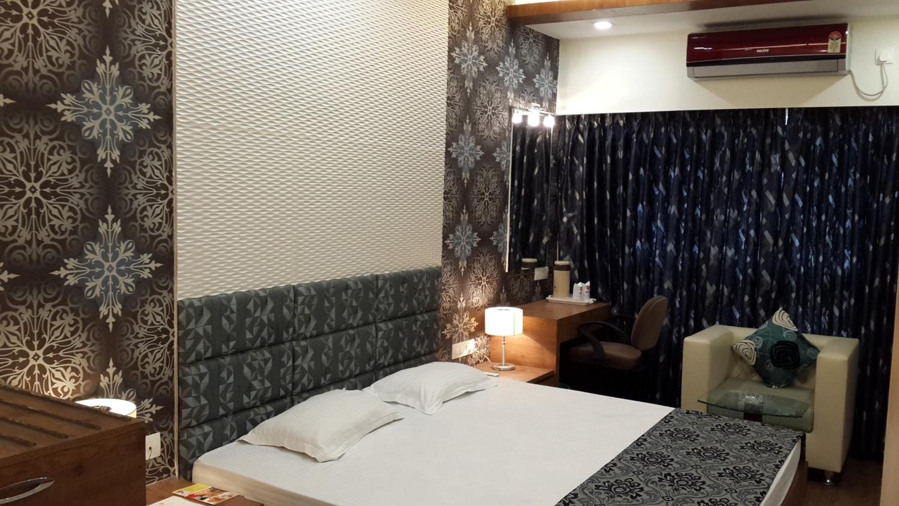Deluxe Double Room - Photo 3